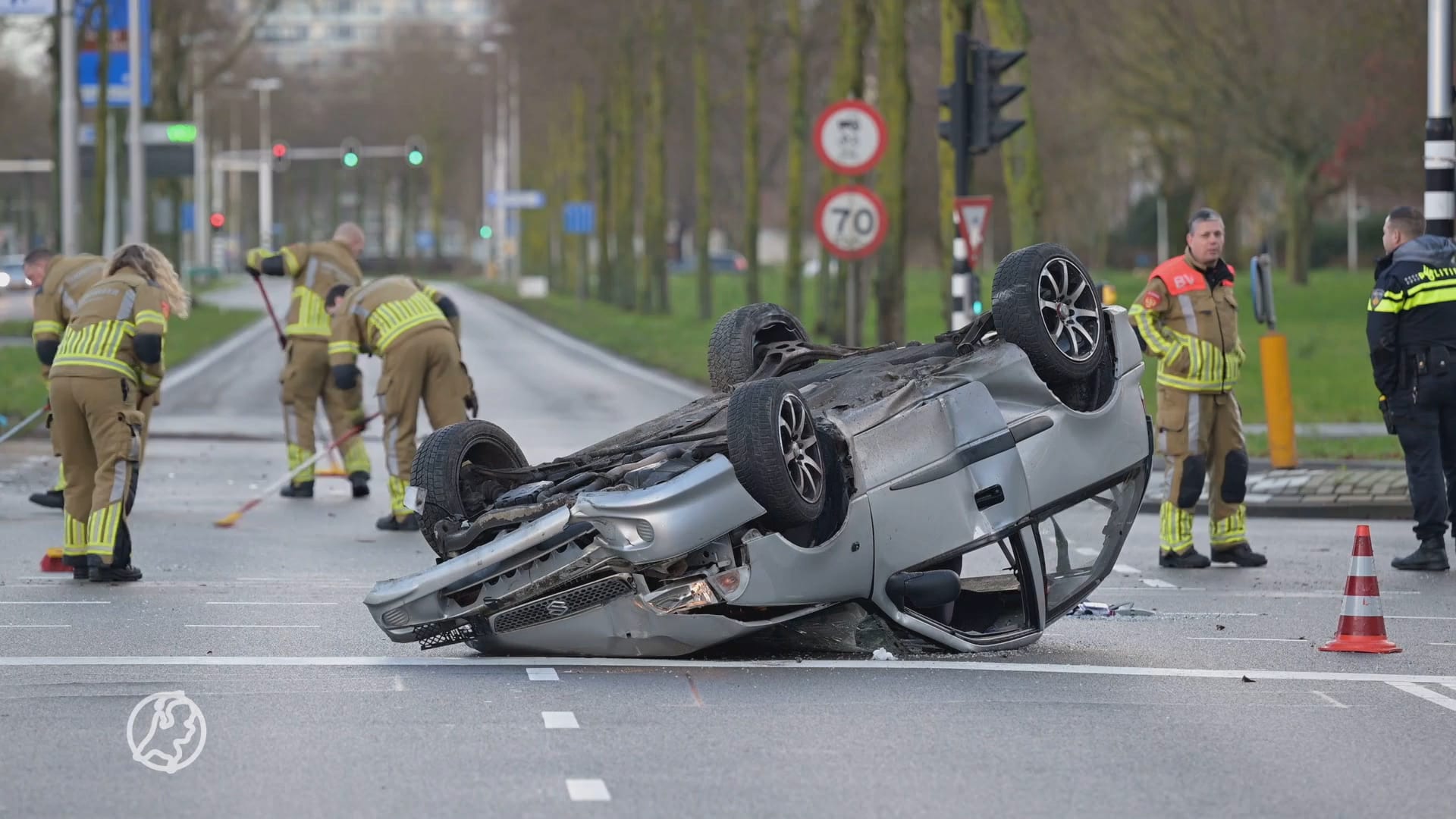 Automobilist slaat op de vlucht na ongeluk in Tilburg