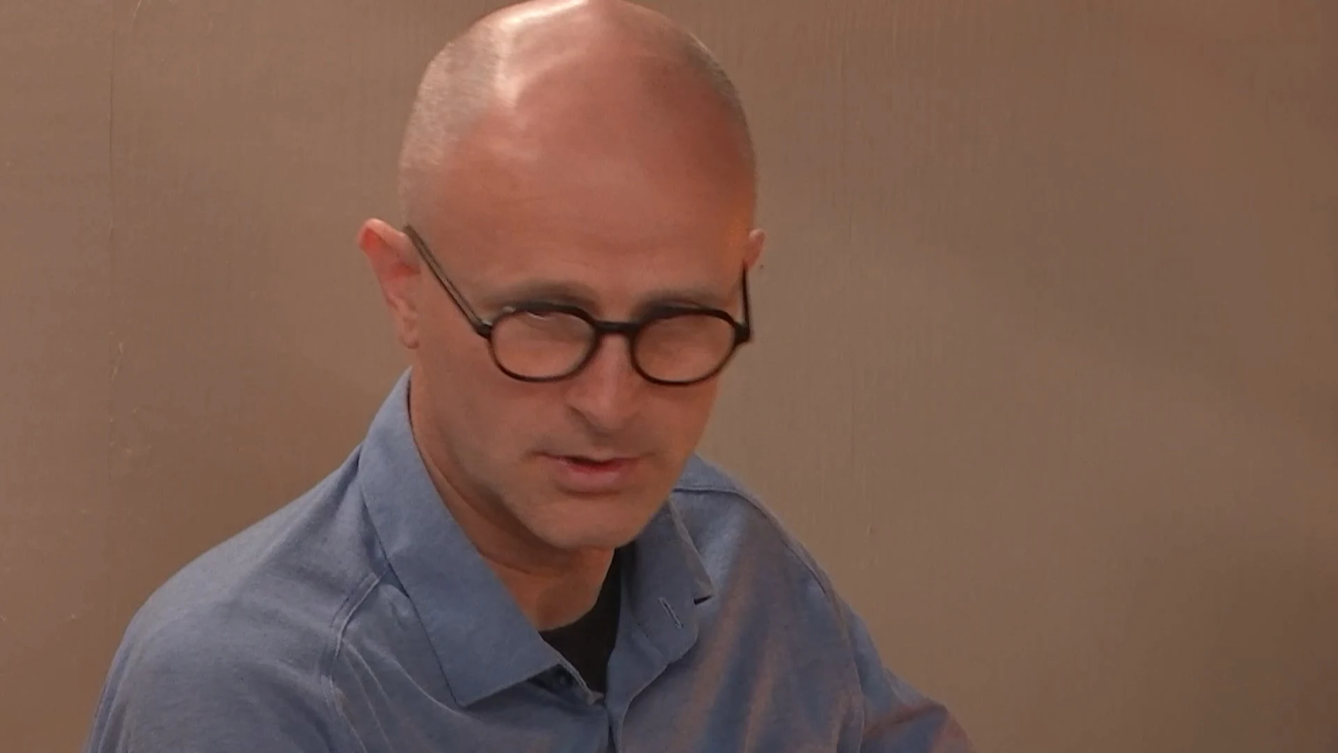 Erik baalt van Daisy's kritiek: 'Ik eet wel een week niks!'