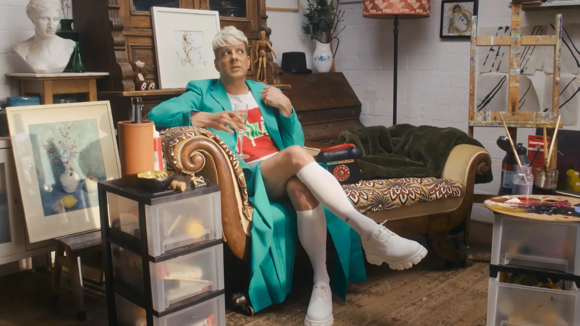 Yari is geen non-binair: 'Ik ben eerder oui-binair!'