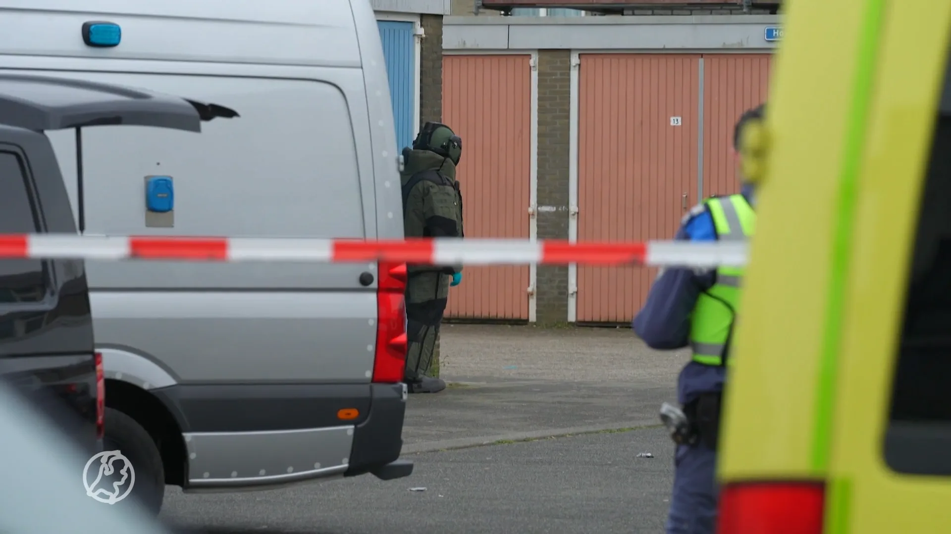 Woningen Utrecht ontruimd nadat politie meerdere explosieven in garagebox vindt