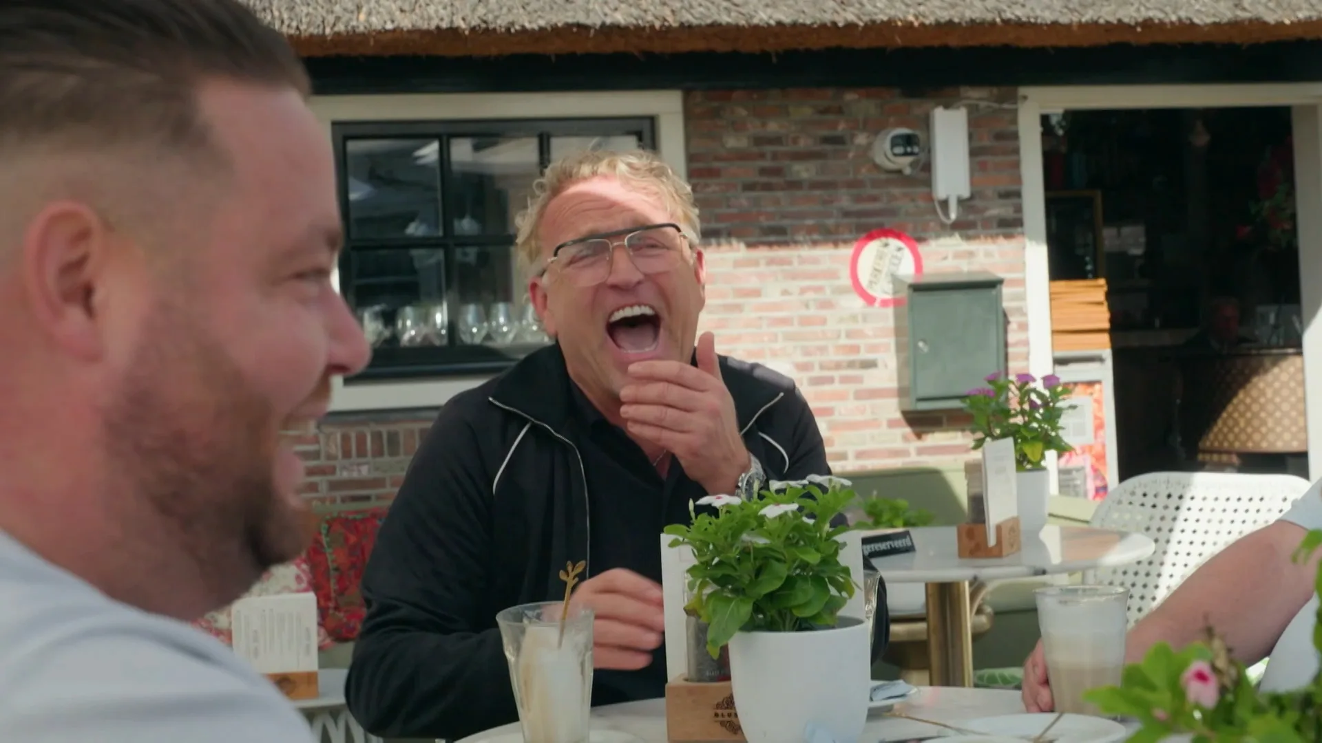 Familie Gillis gaat lunchen bij Gordon!