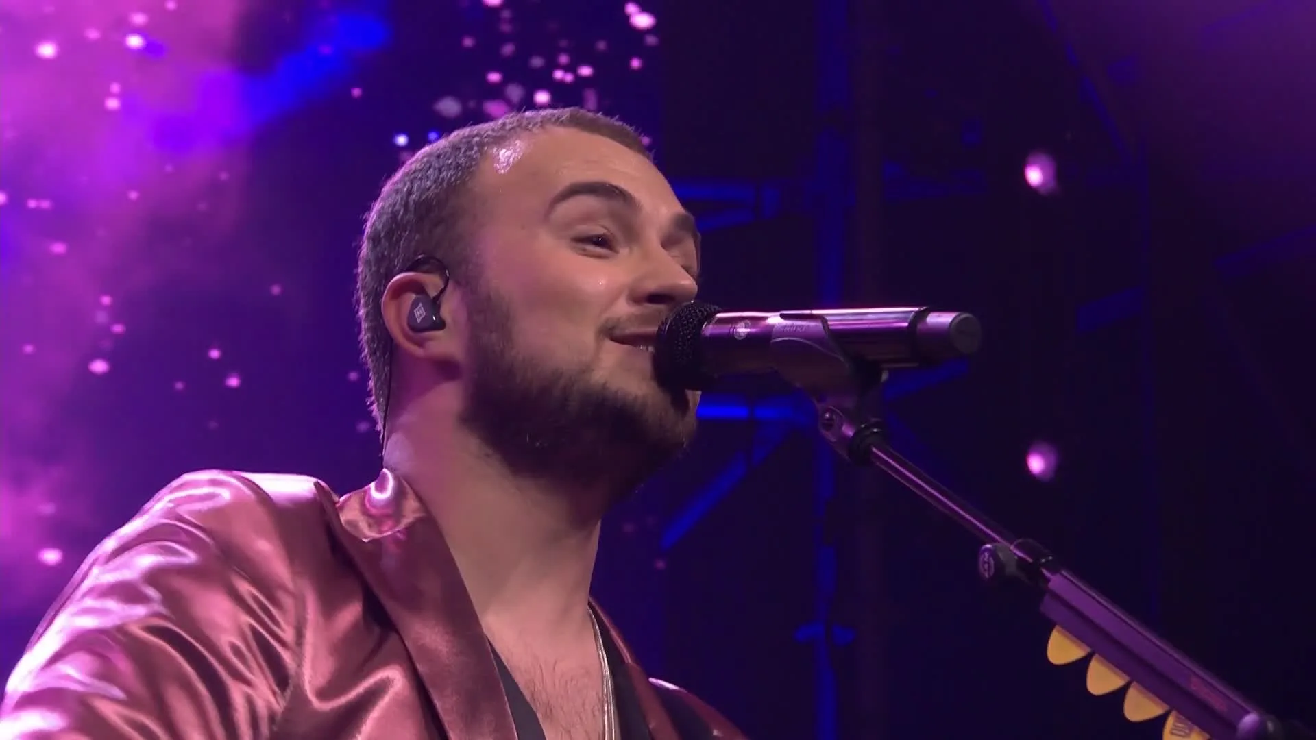 Bee Gees Forever - To Love Somebody [Live in de Ziggo Dome]