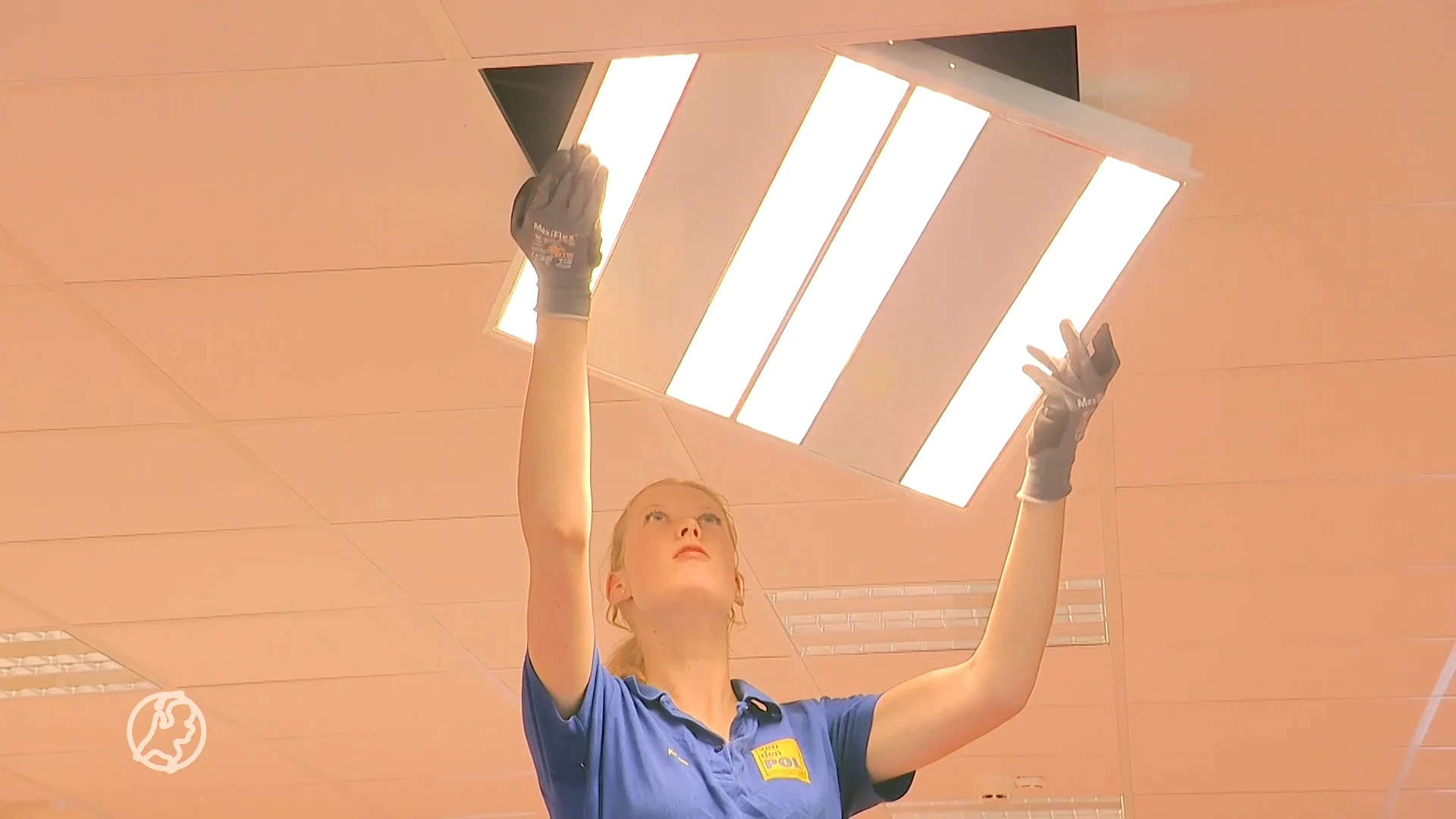 Elektricien Kaylee (19) bewijst dat techniek echt vrouwenwerk is