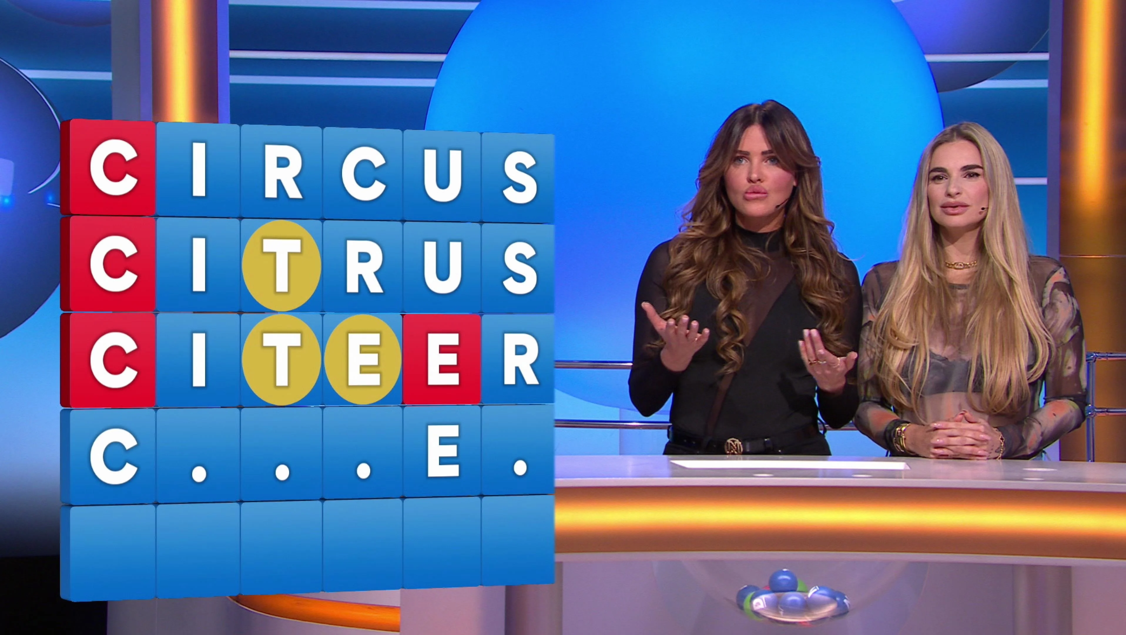 Gaby Blaaser en Sylvia Geersen vs. Maxim Froger en Danny Froger