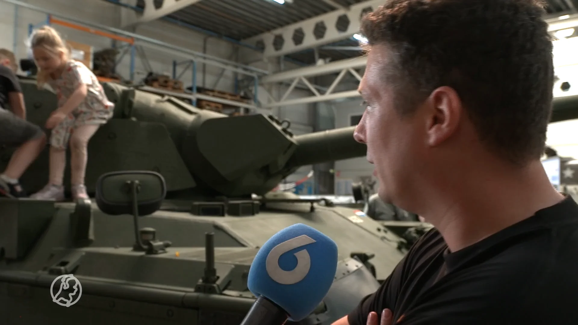 Opgeknapte tank kopen? Dat kan deze week in Nederweert, maar ze zijn niet goedkoop