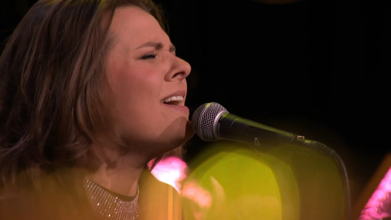 Fantastisch optreden van Mell & Vintage Future bij start uitzending Vandaag Inside