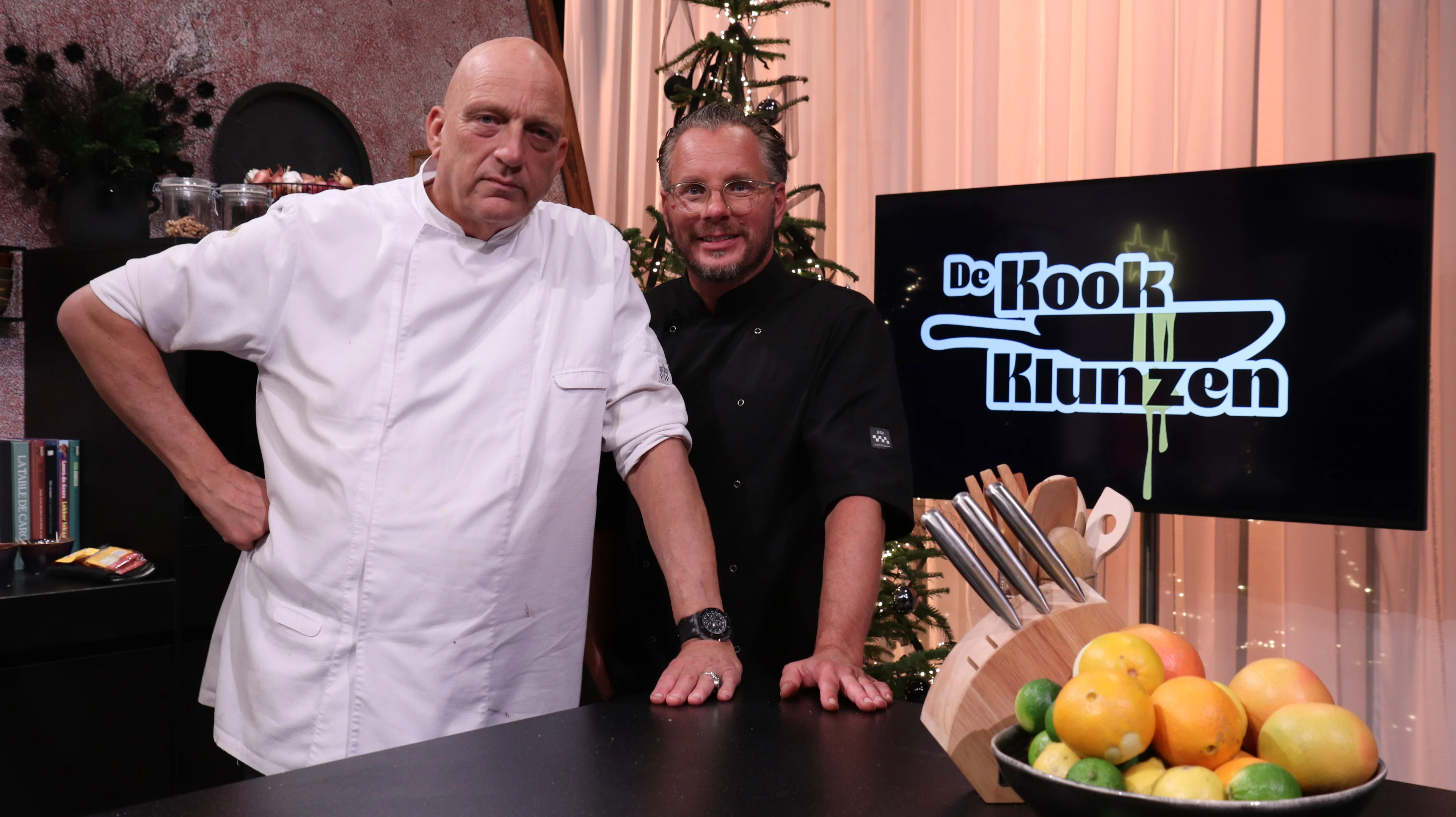 Jinsiy otlarni tomosha qiling