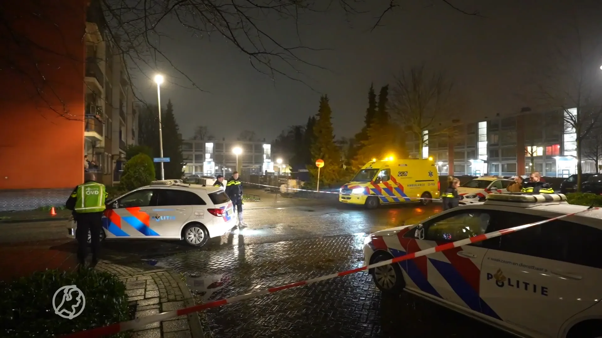 Stokken, messen en hakbijl op straat na steekpartij in Eindhoven