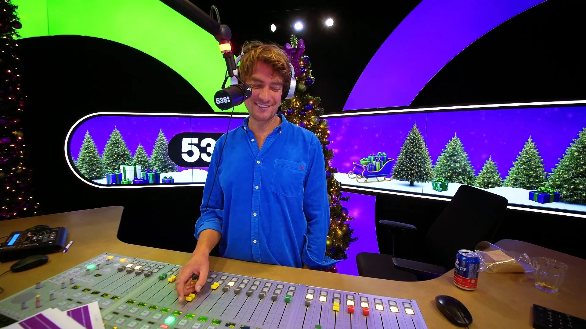 Merel EK bij de persconferentie van Buma