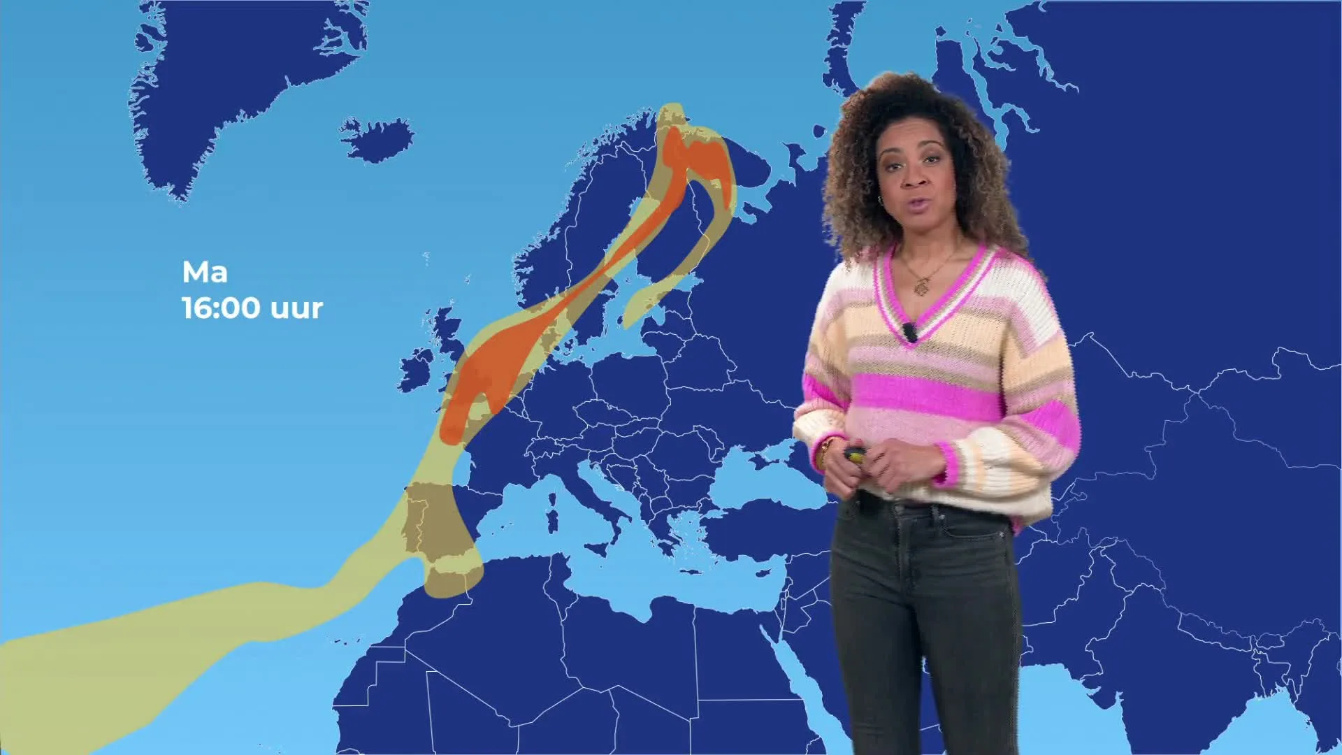 Saharazand zorgt voor prachtige zonsopkomst