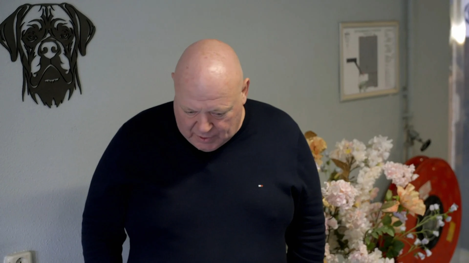 Peter Gillis komt zijn bench ophalen