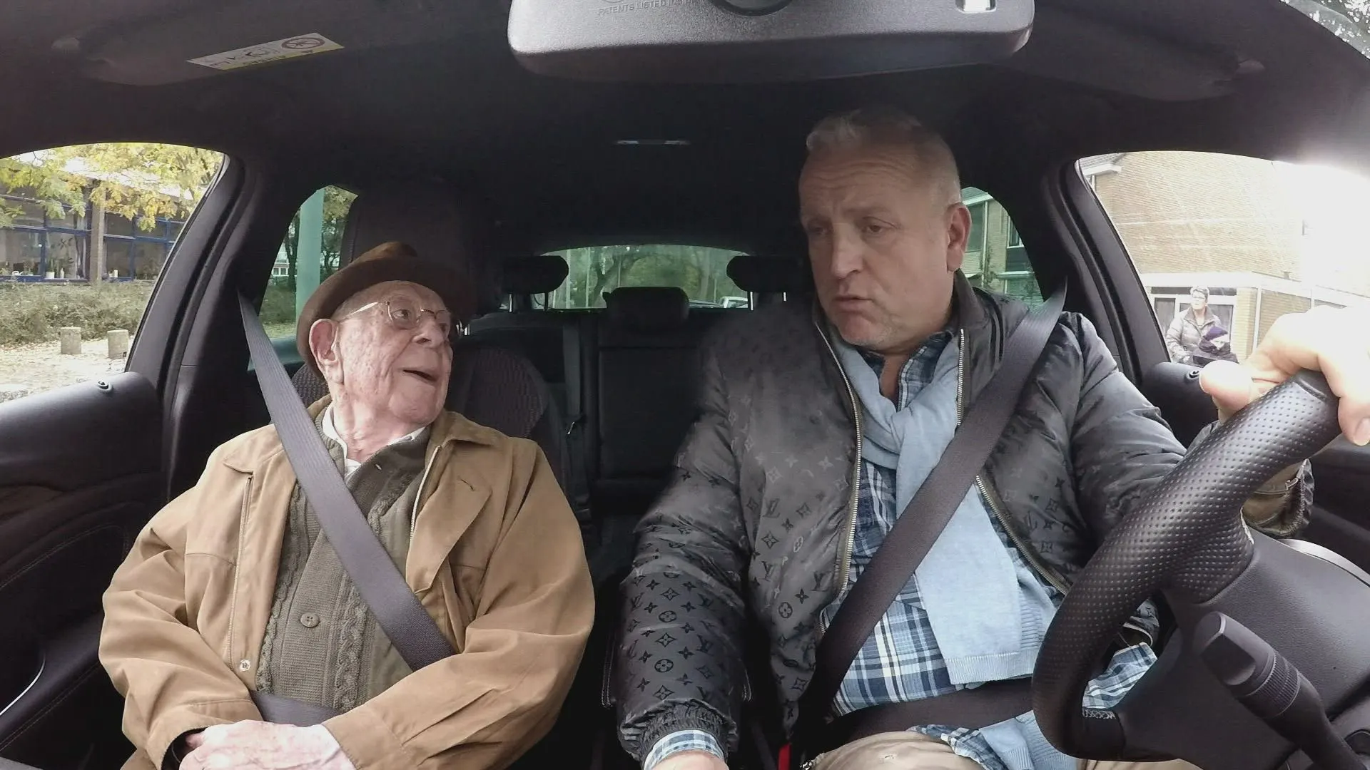 Seizoen 1, aflevering 1