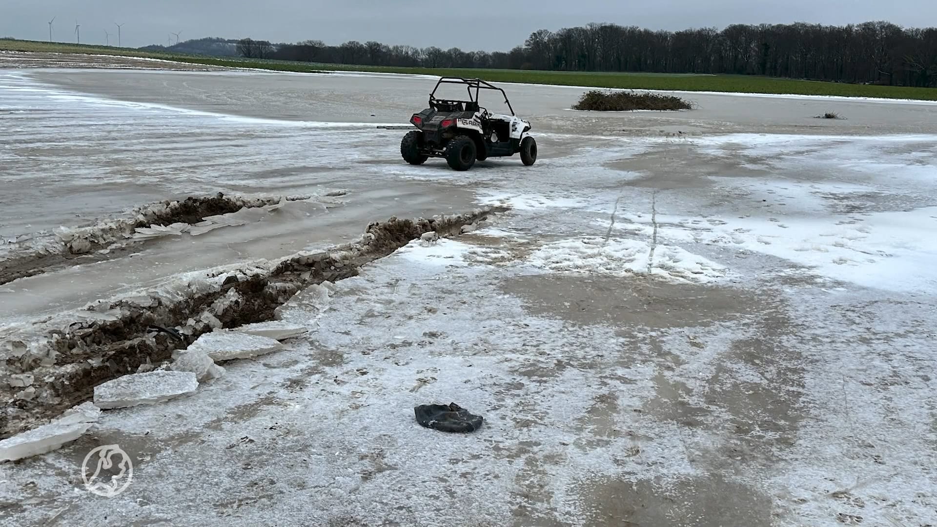 Meisje (9) door ijs gezakt met quad
