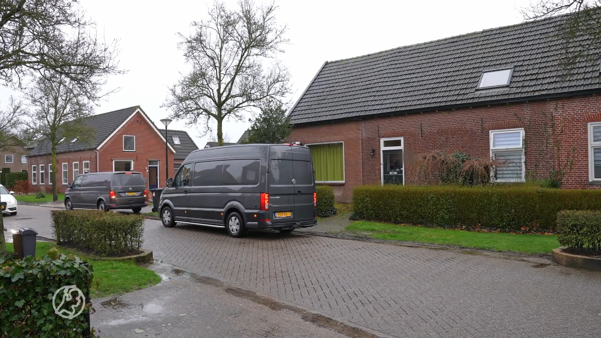 Overleden baby in woning Helvoirt gevonden, politie doet onderzoek