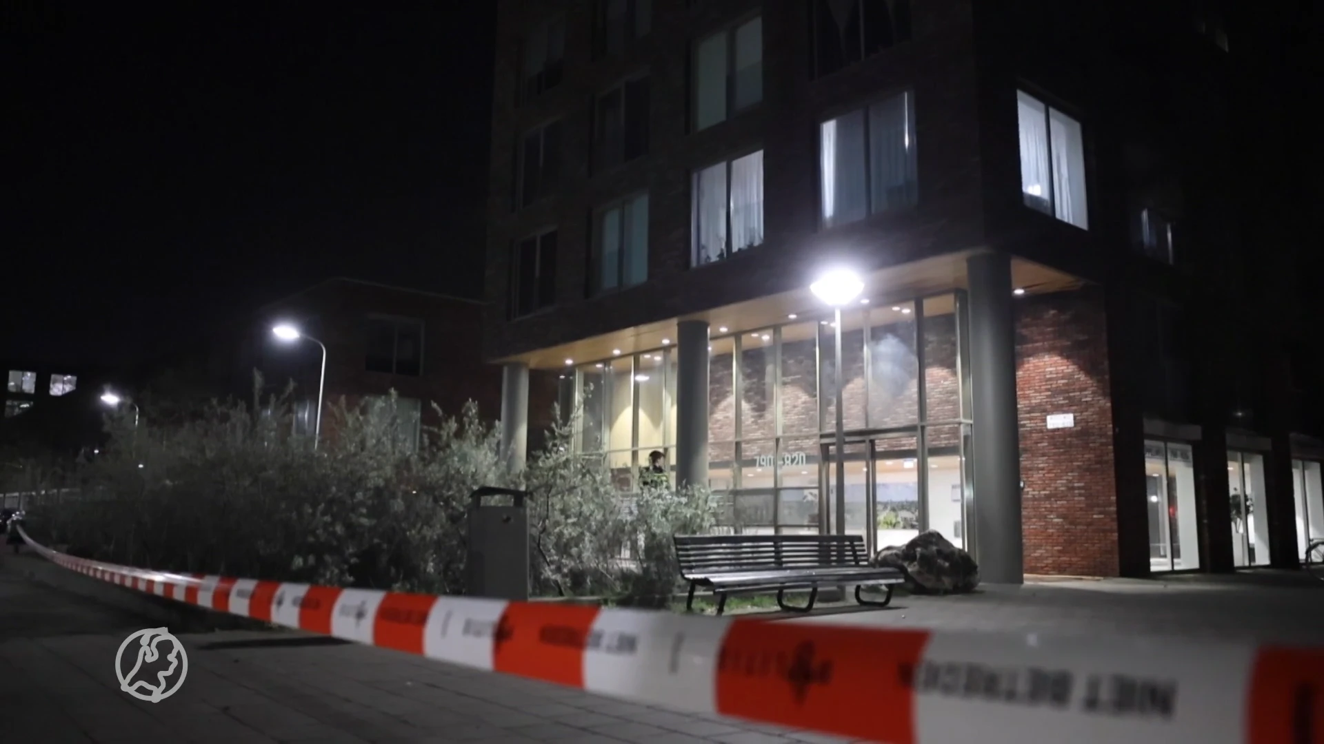 Explosie bij appartementencomplex Den Haag, politie lost schoten