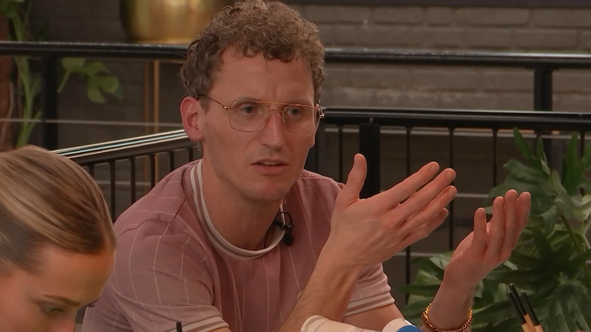 Gaf Mercedes Roland verkeerde signalen? "Het was niets bijzonders"