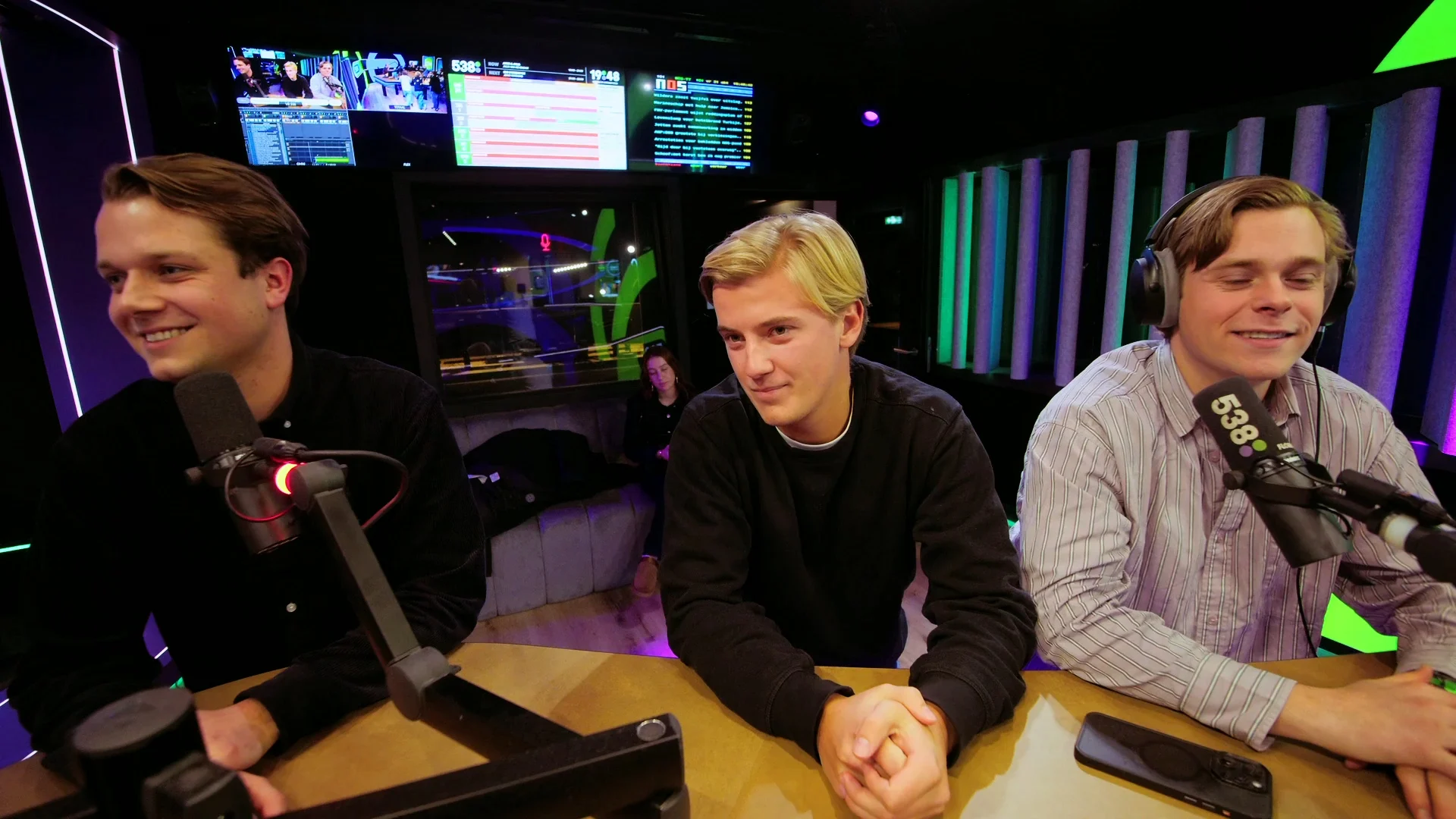 Turfy Gang op bezoek bij Jordi & Julia!