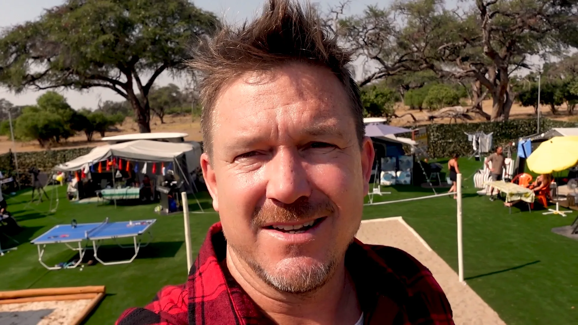 Johnny NEEMT AFSCHEID!