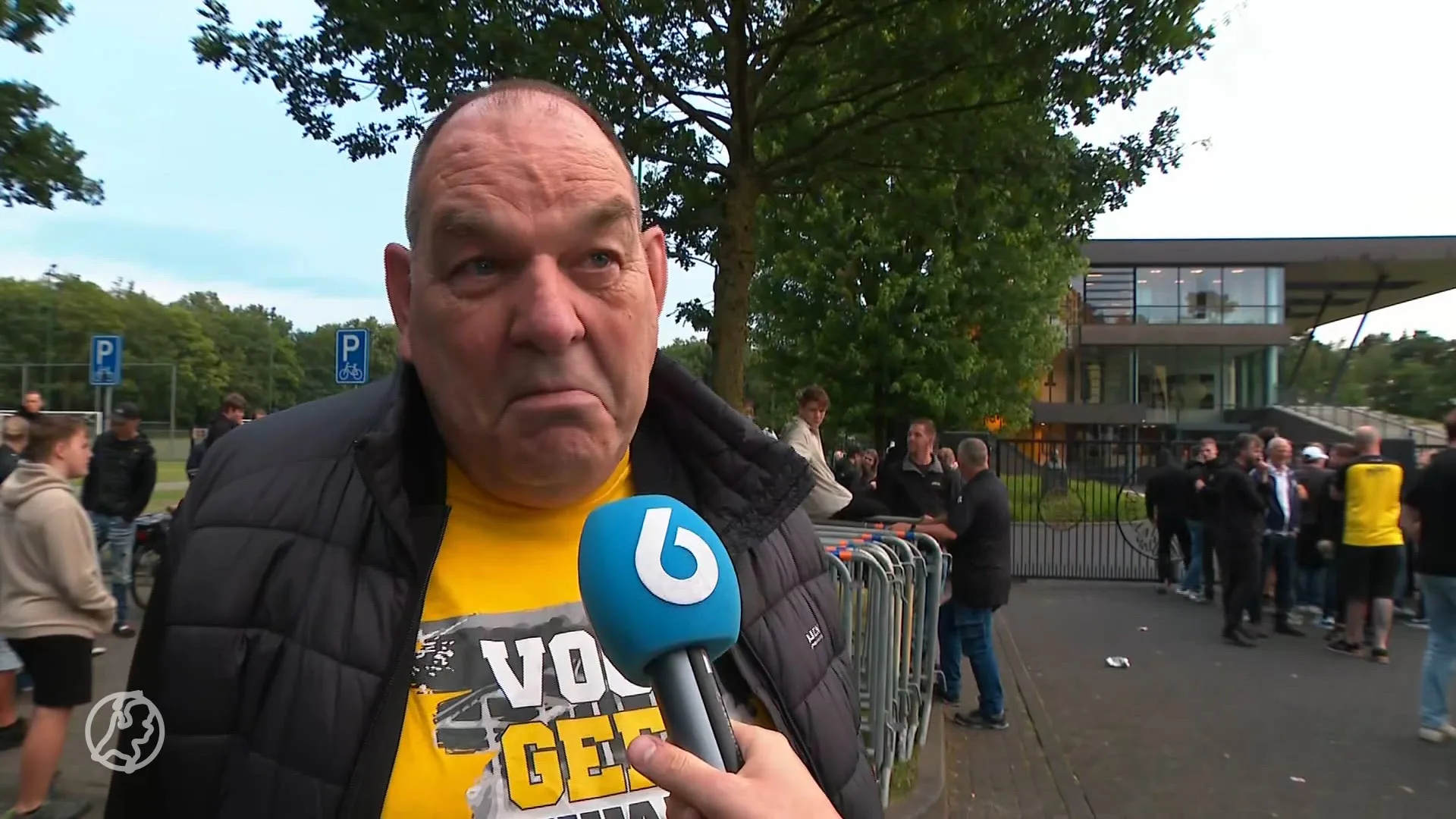 Vitesse-fans blijven hopen: 'Maar kan over uur weer anders zijn'