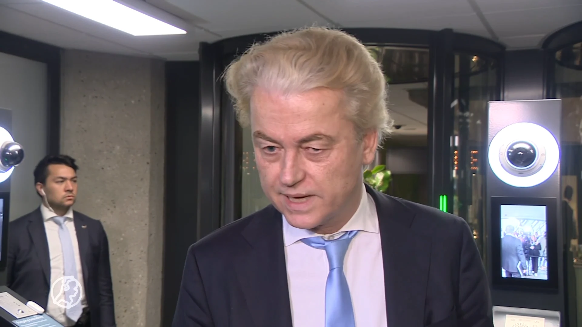 Geert Wilders wil aangifte doen tegen Frans Timmermans om 'bedreiging'