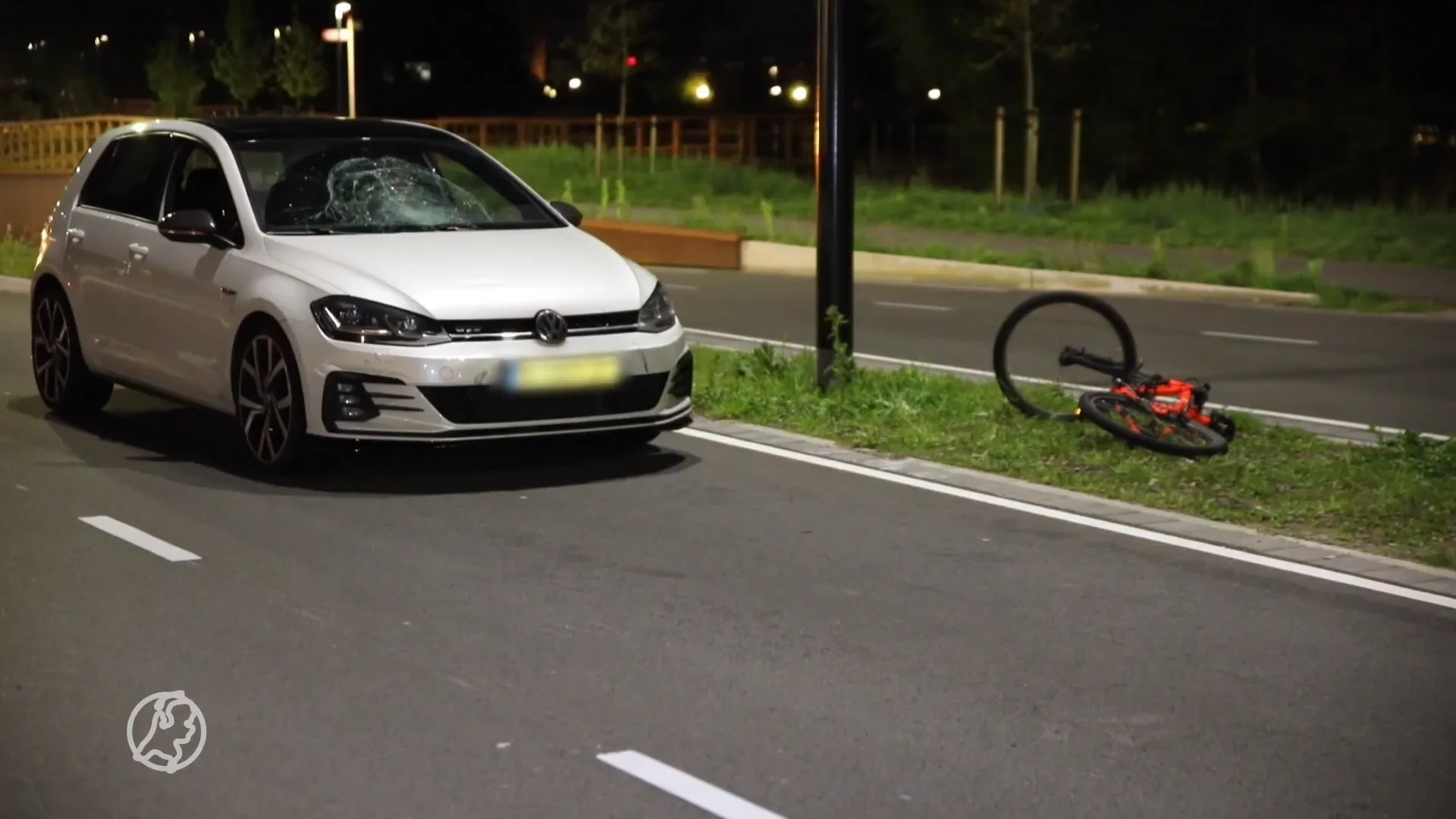 Kind (9) geschept door auto in Apeldoorn: 'Meters door de lucht geslingerd'