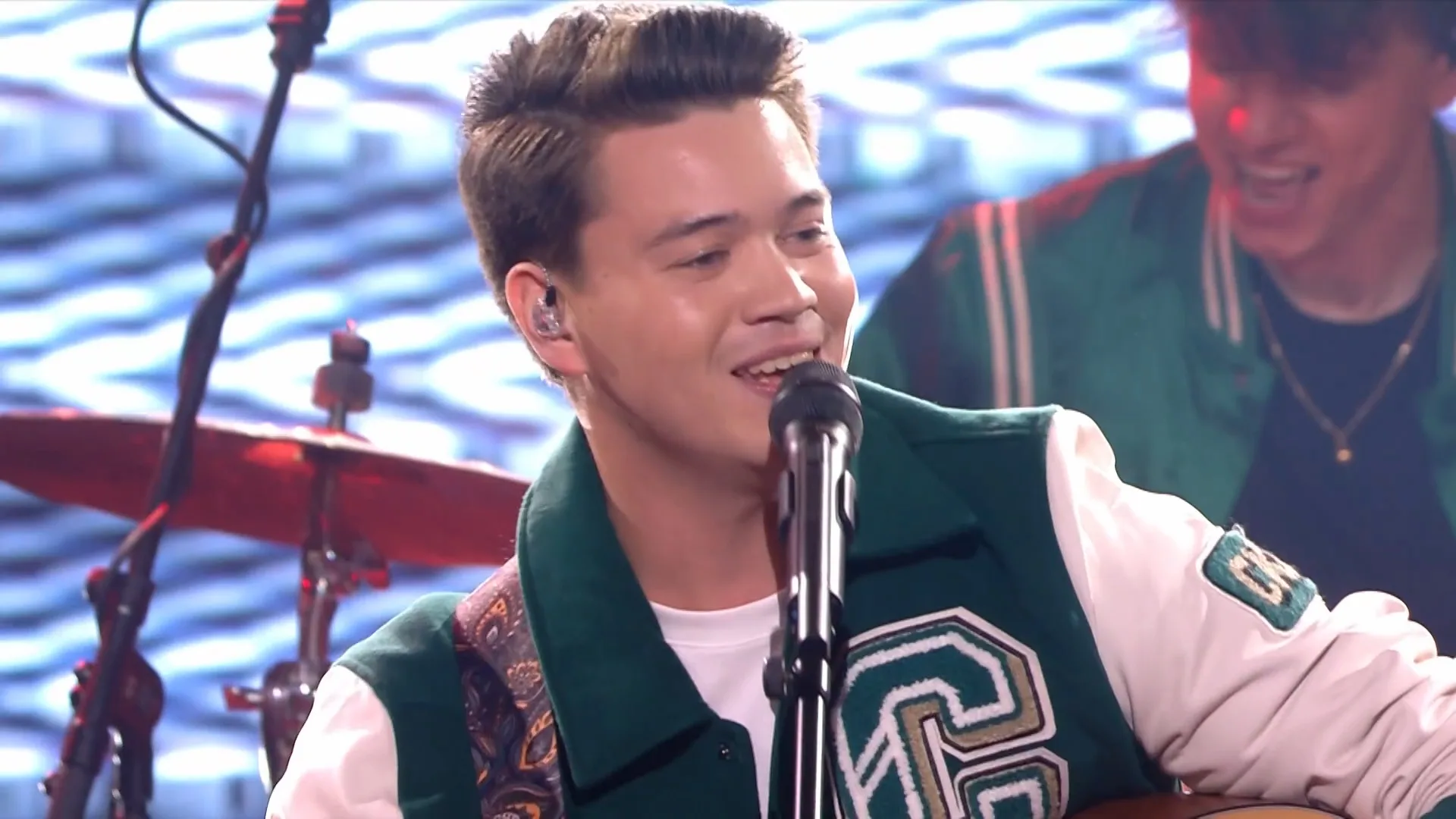 Alex - Born This Way