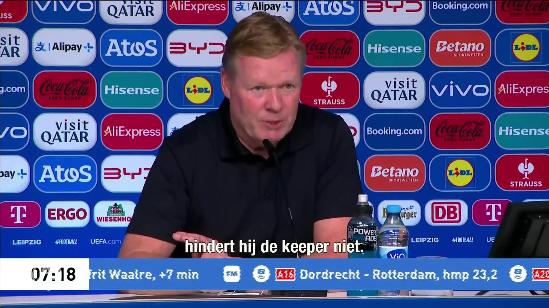 Was het afgekeurde doelpunt van Xavi Simons terecht? Dit zegt Koeman erover