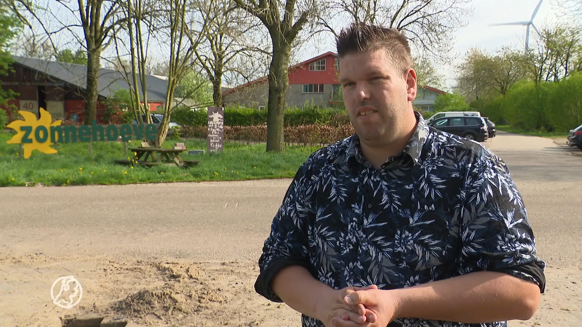 Dennis (37) zag hoe zorgboerderij Zonnehoeve verslechterde, 'maar niemand greep in'