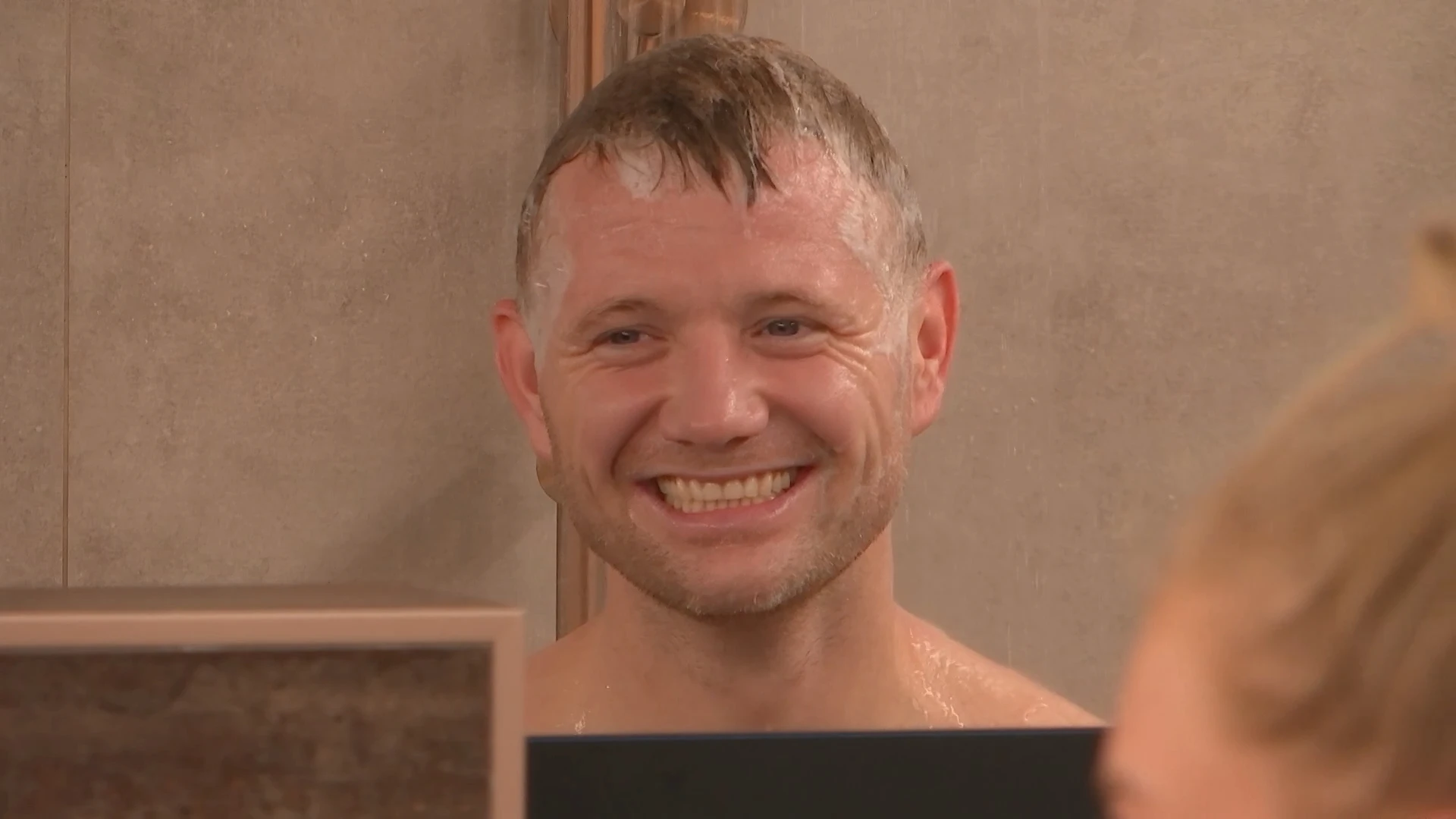 De slangen schrijven sinterklaasgedicht: "Peter heeft geen hersencapaciteit"