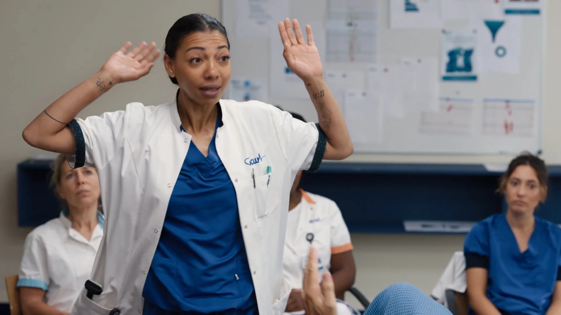 Kyra weigert rollenspel: "In het echt kijkt niemand op m'n vingers"