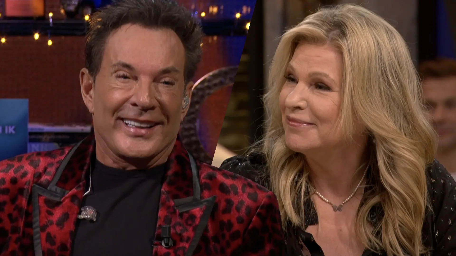 Tina Nijkamp ontvangt tijdens uitzending Vandaag Inside appje van Gerard Joling