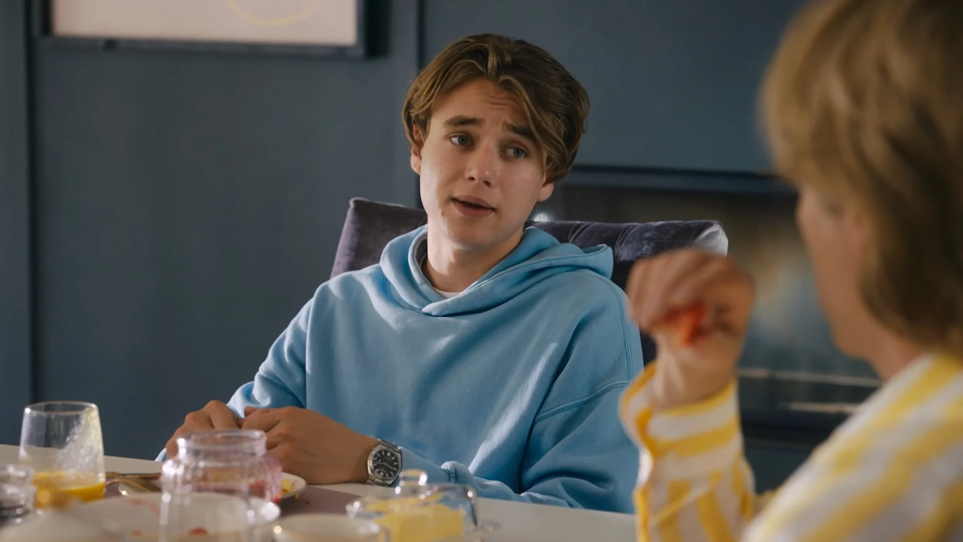 Martin jaloers als Remy liever met Tom afspreekt