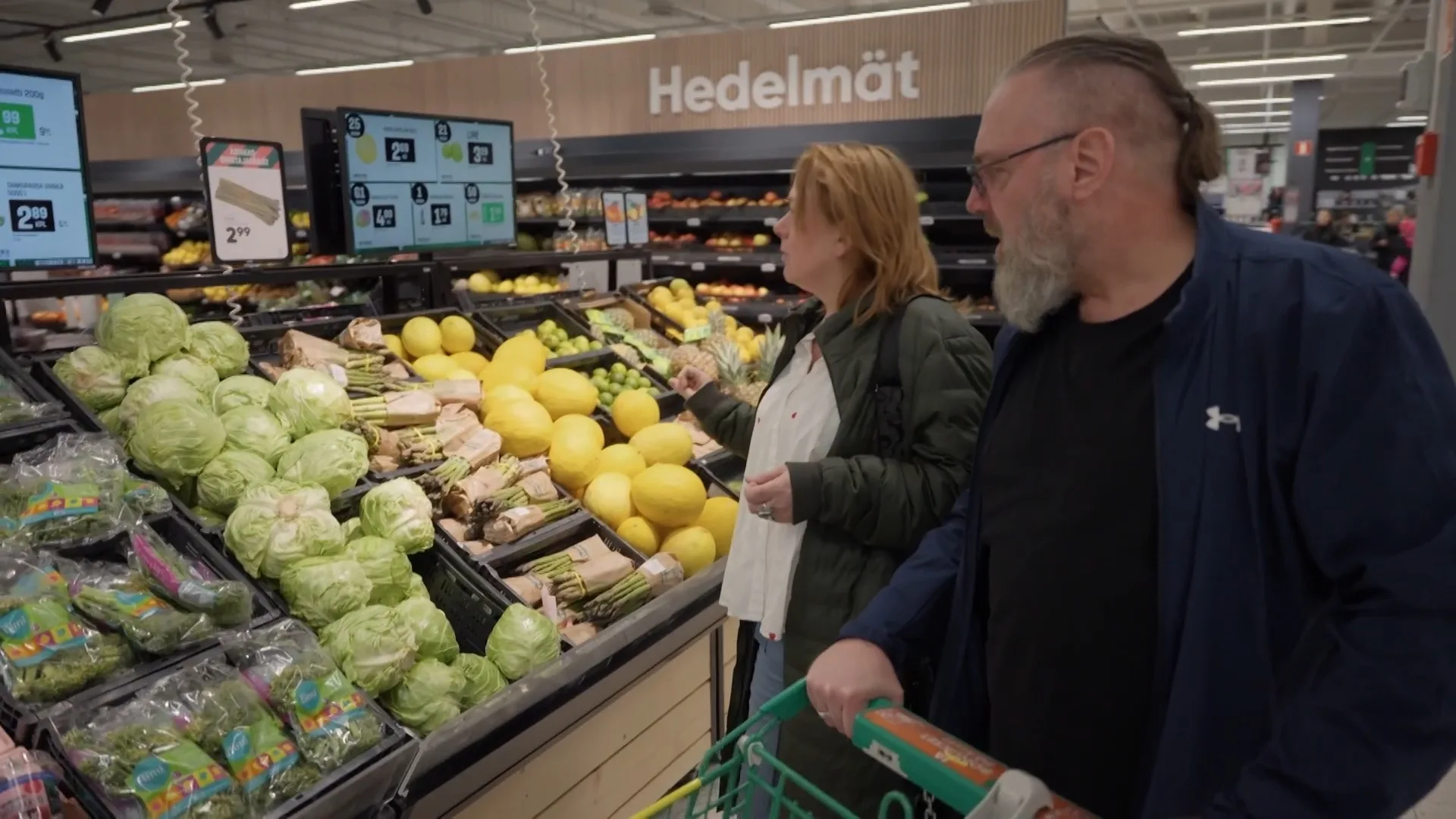 Desiree en Raymond komen aan in Finland