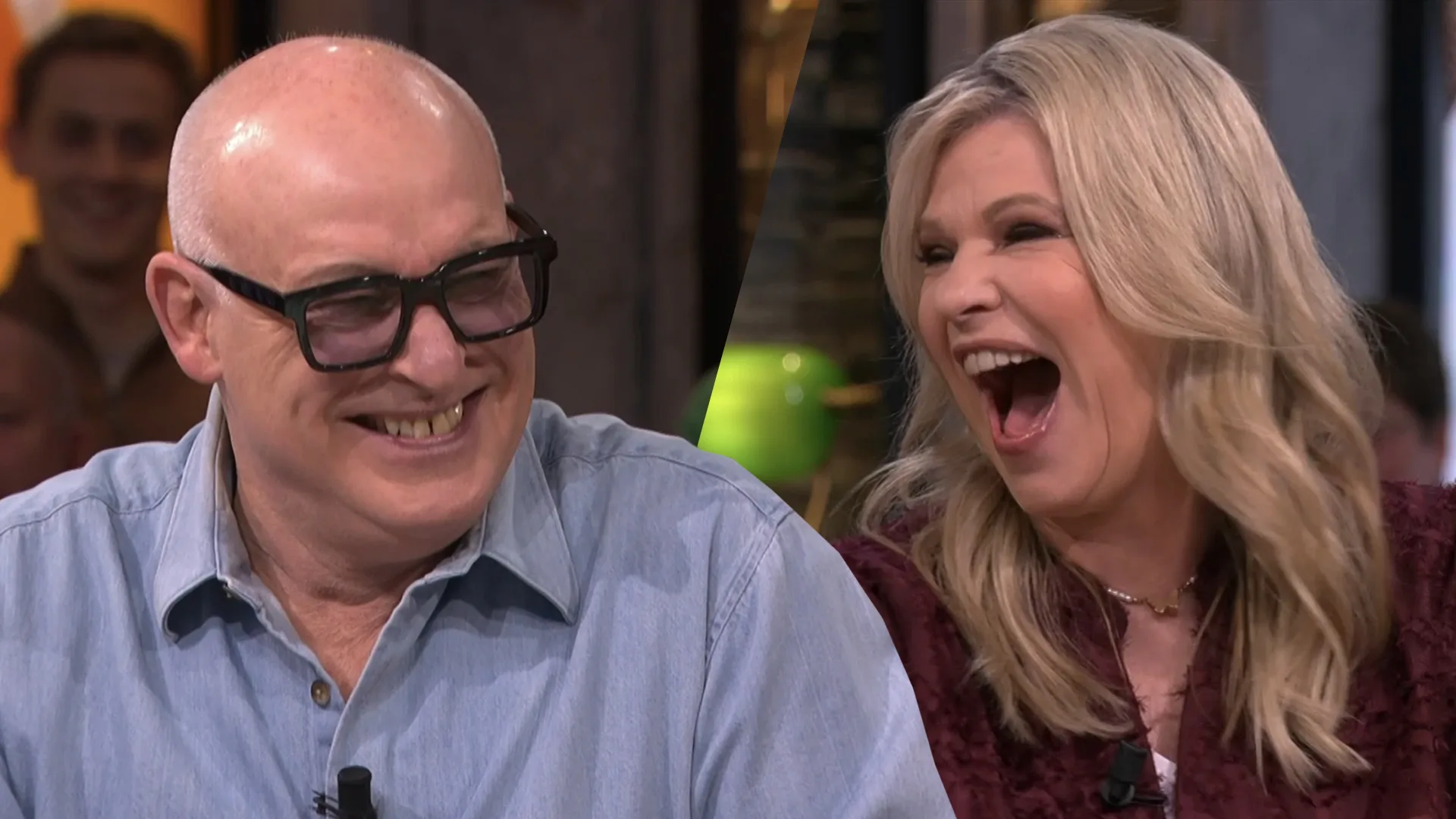 René van der Gijp hoort hoeveel het Vandaag Inside-trio waard is: 'Hij klopt nu tegen de tafel aan!'