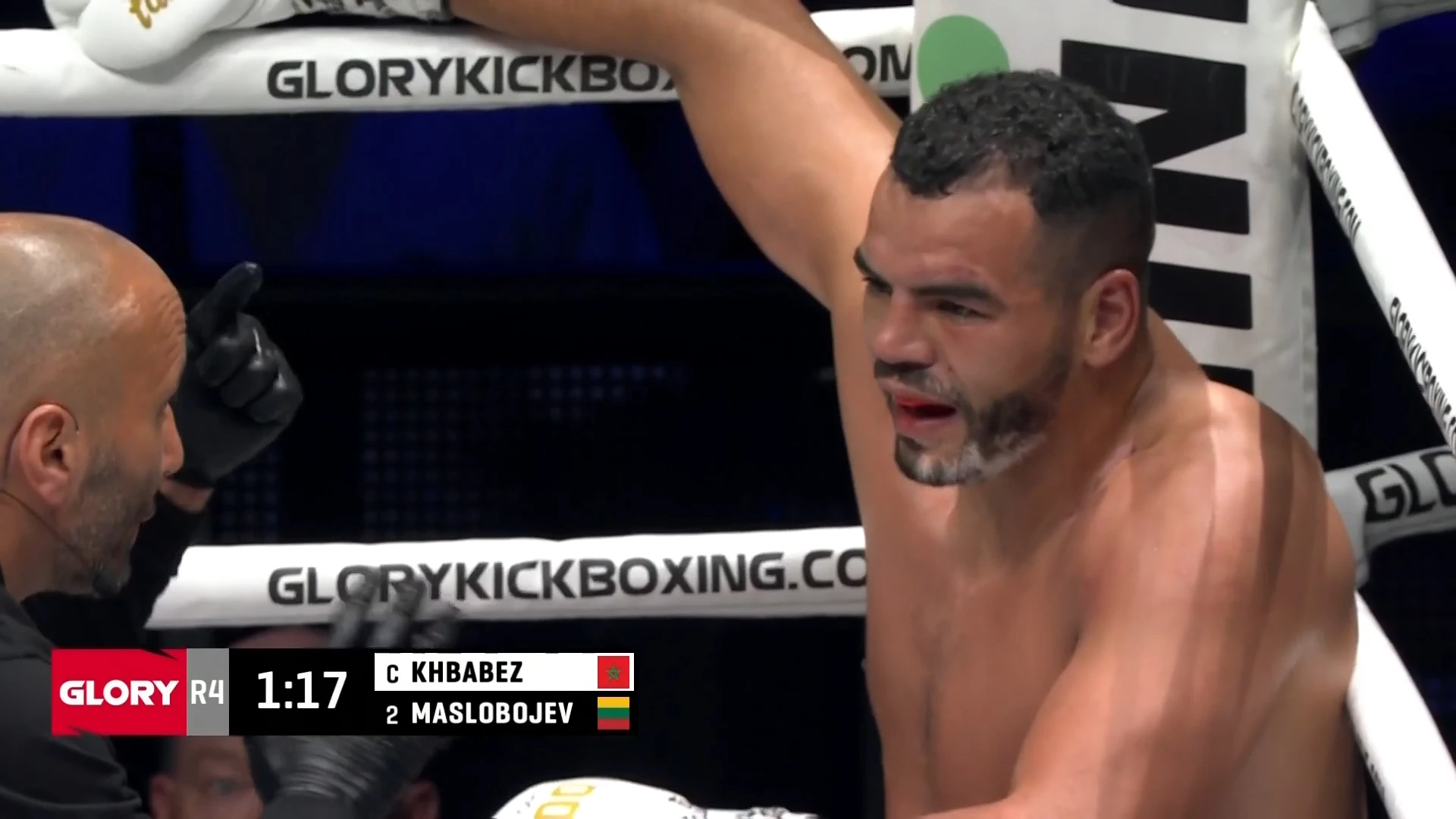 Maslobojev bezorgt Khbabez een technische knock-out!