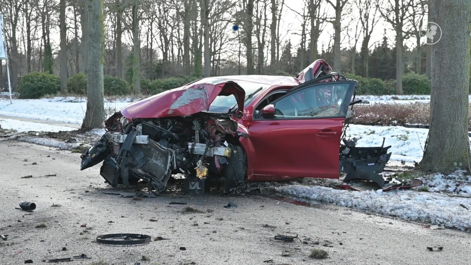 Heftig ongeluk met twee gewonden tot gevolg in Zundert