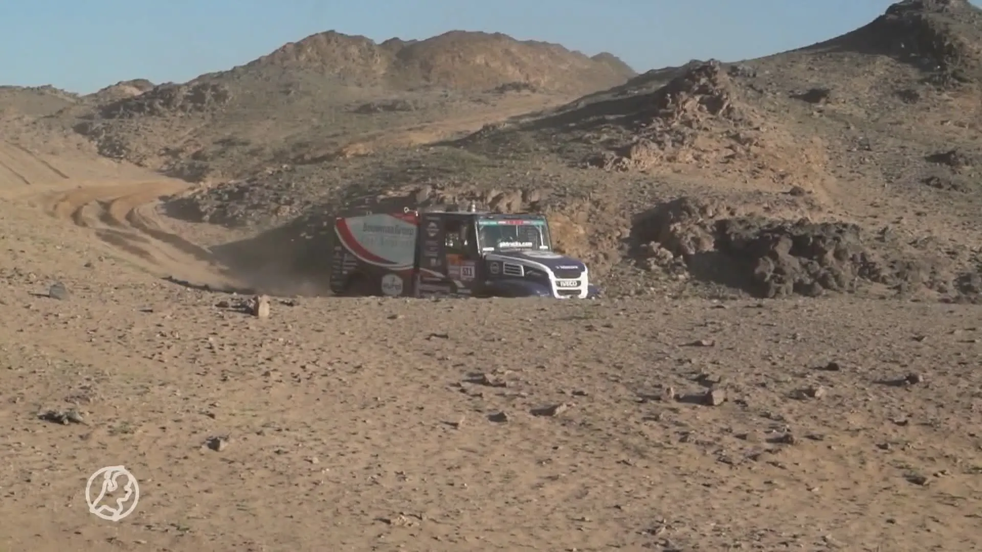 Vader en zoon uit Harskamp strijden tijdens zwaarste rally ter wereld