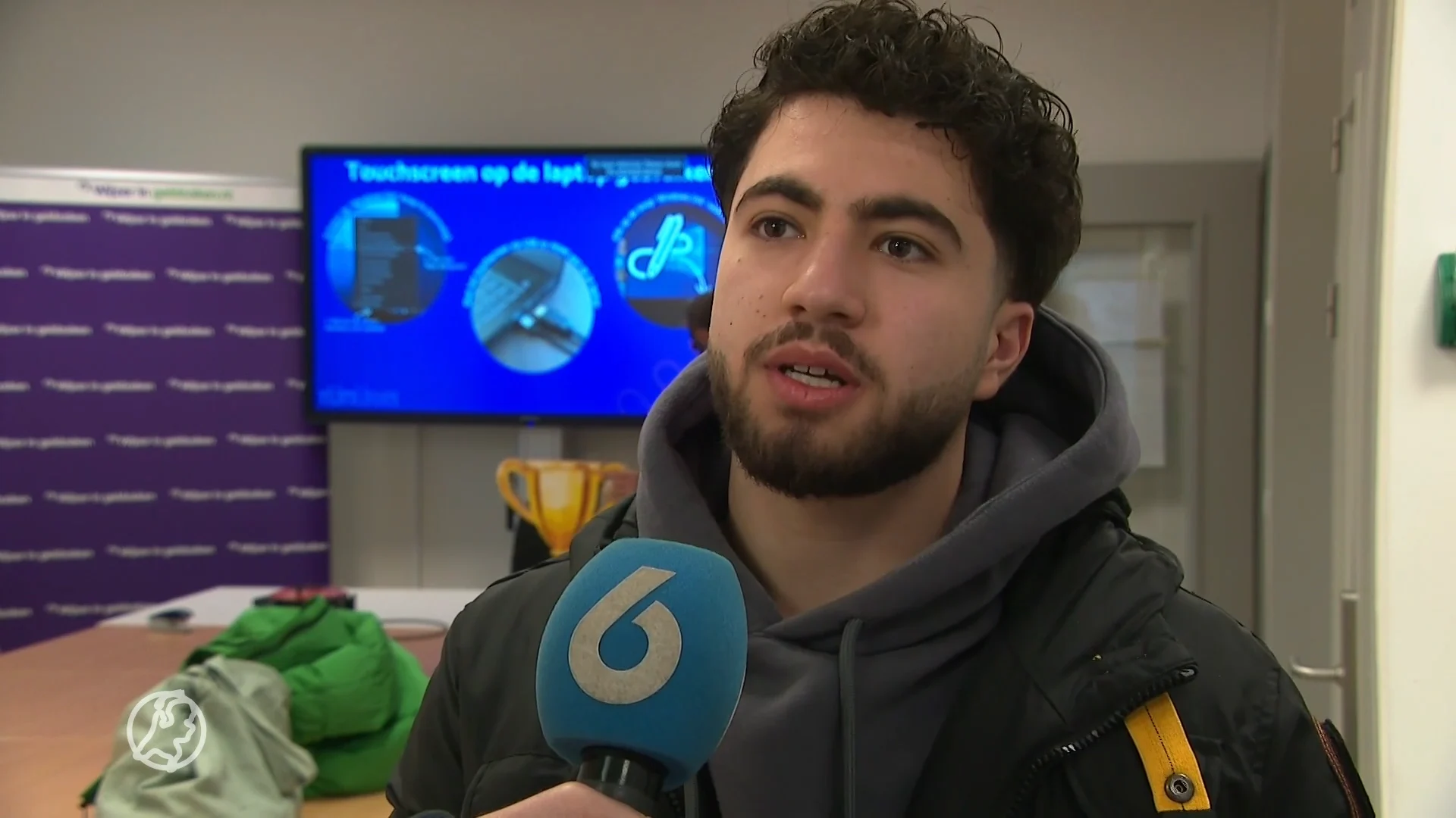 Hoe kun je sneller en meer geld verdienen? Met die vraag proberen influencers - finfluencers - hun volgers te boeien