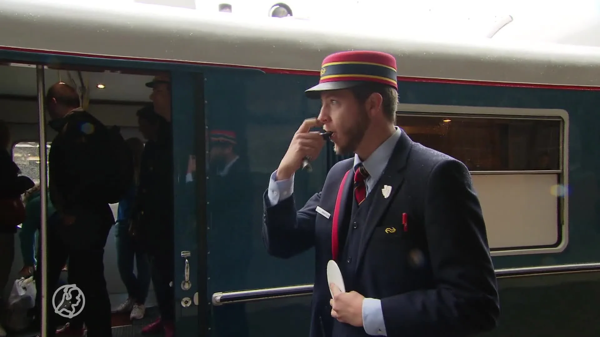 Vanaf vandaag wekenlang minder treinen van en naar Schiphol