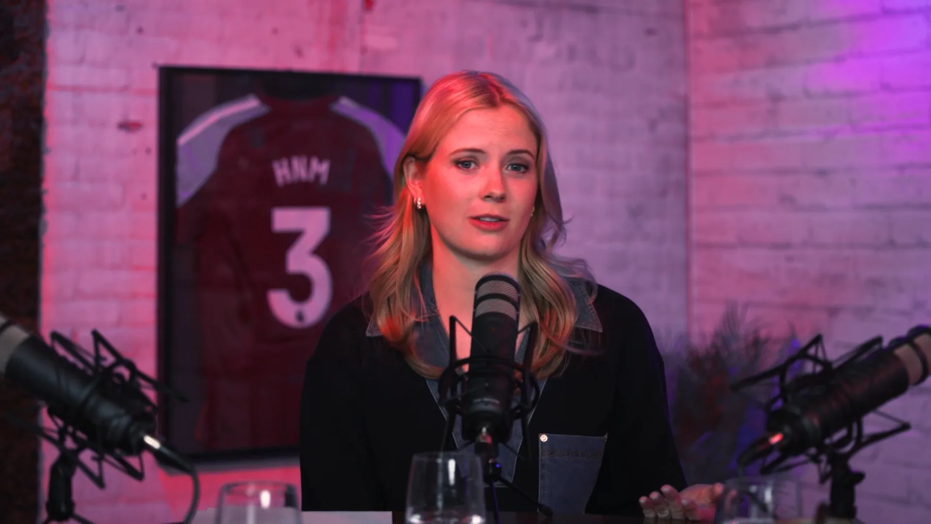 Noa Vahle emotioneel door Max Verstappen: 'Dan schiet ik vol'