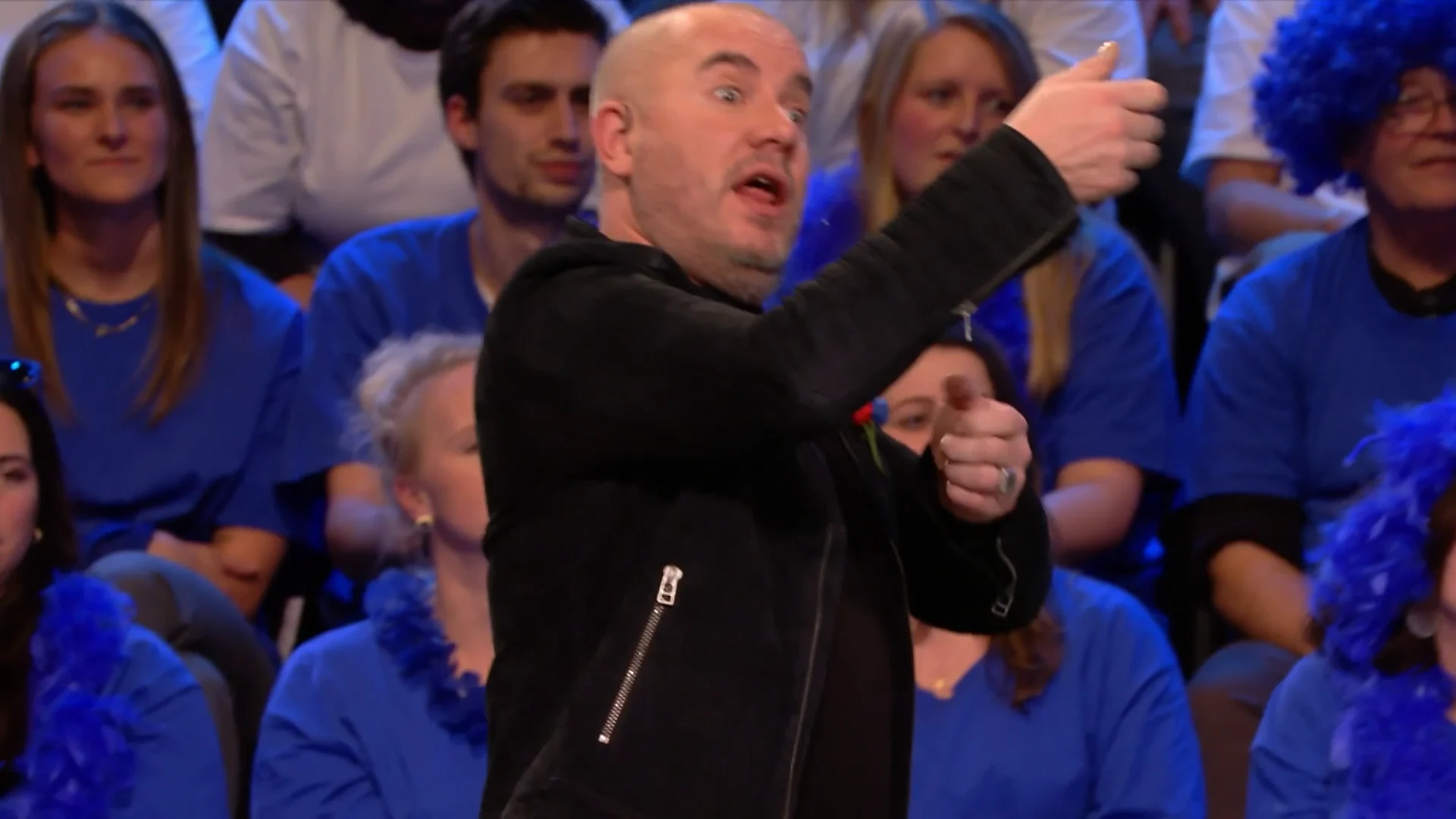 Jeroen stomverbaasd: Fierljeppen een Friese dans?