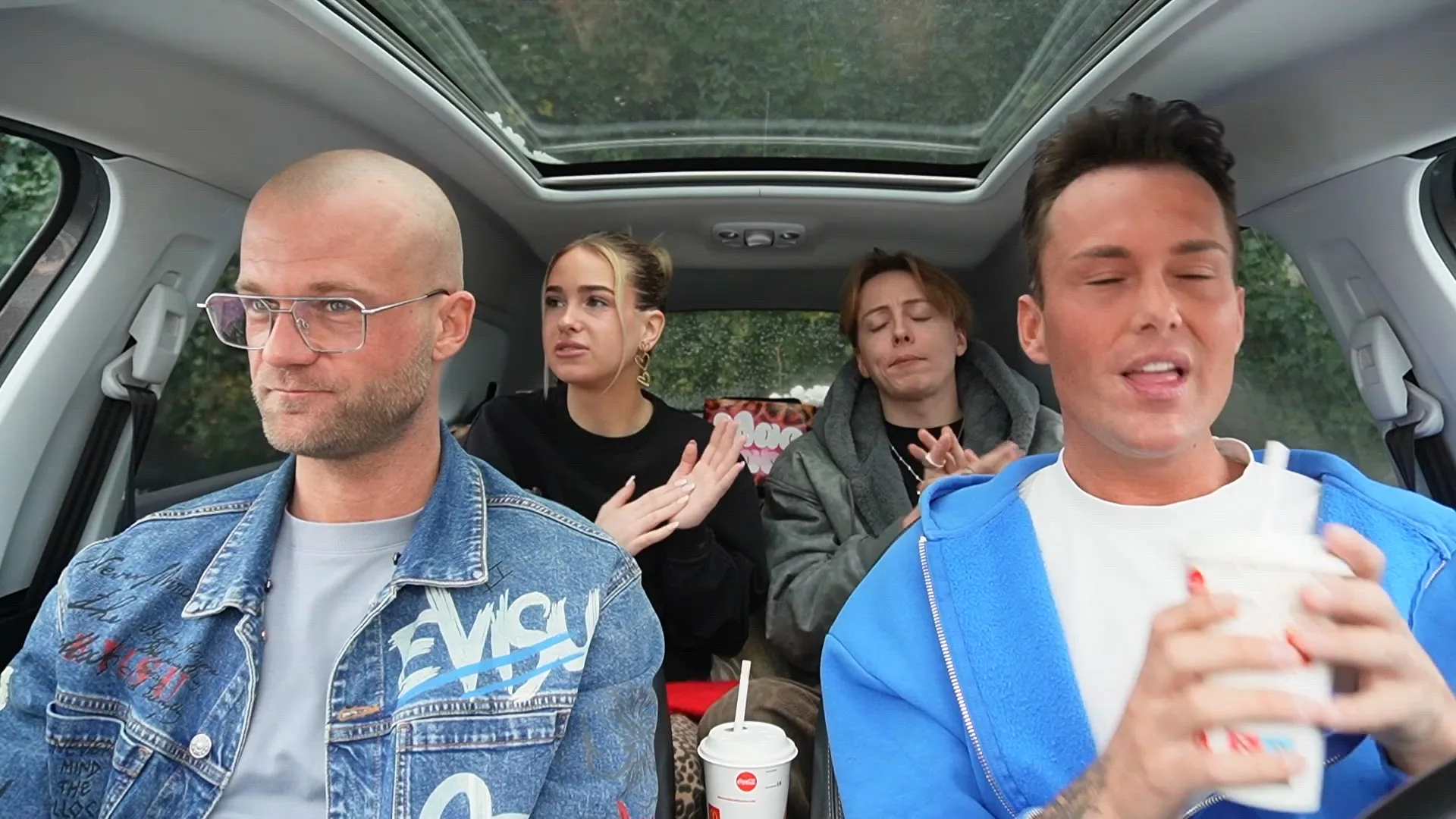 Wat heeft Fabio gedaan met zijn ton?