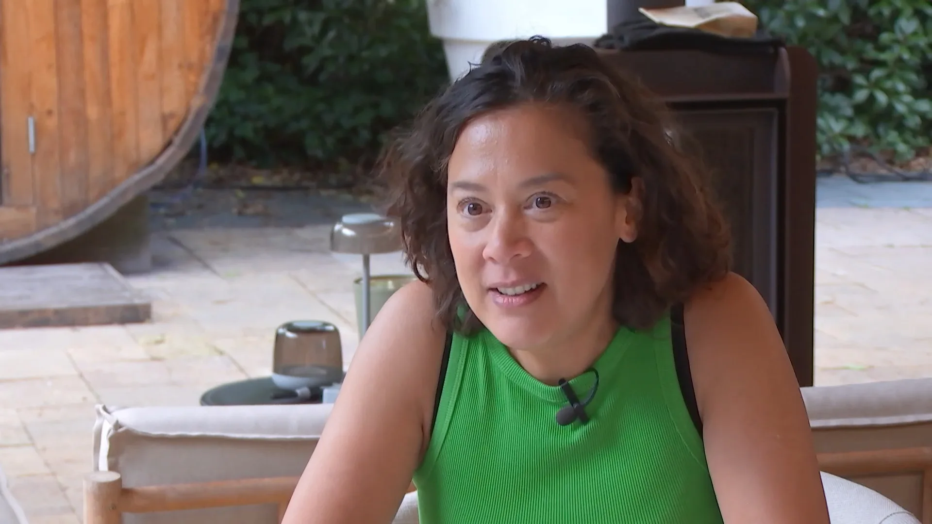 Alicia’s moeder confronteert Jason met vragenvuur!