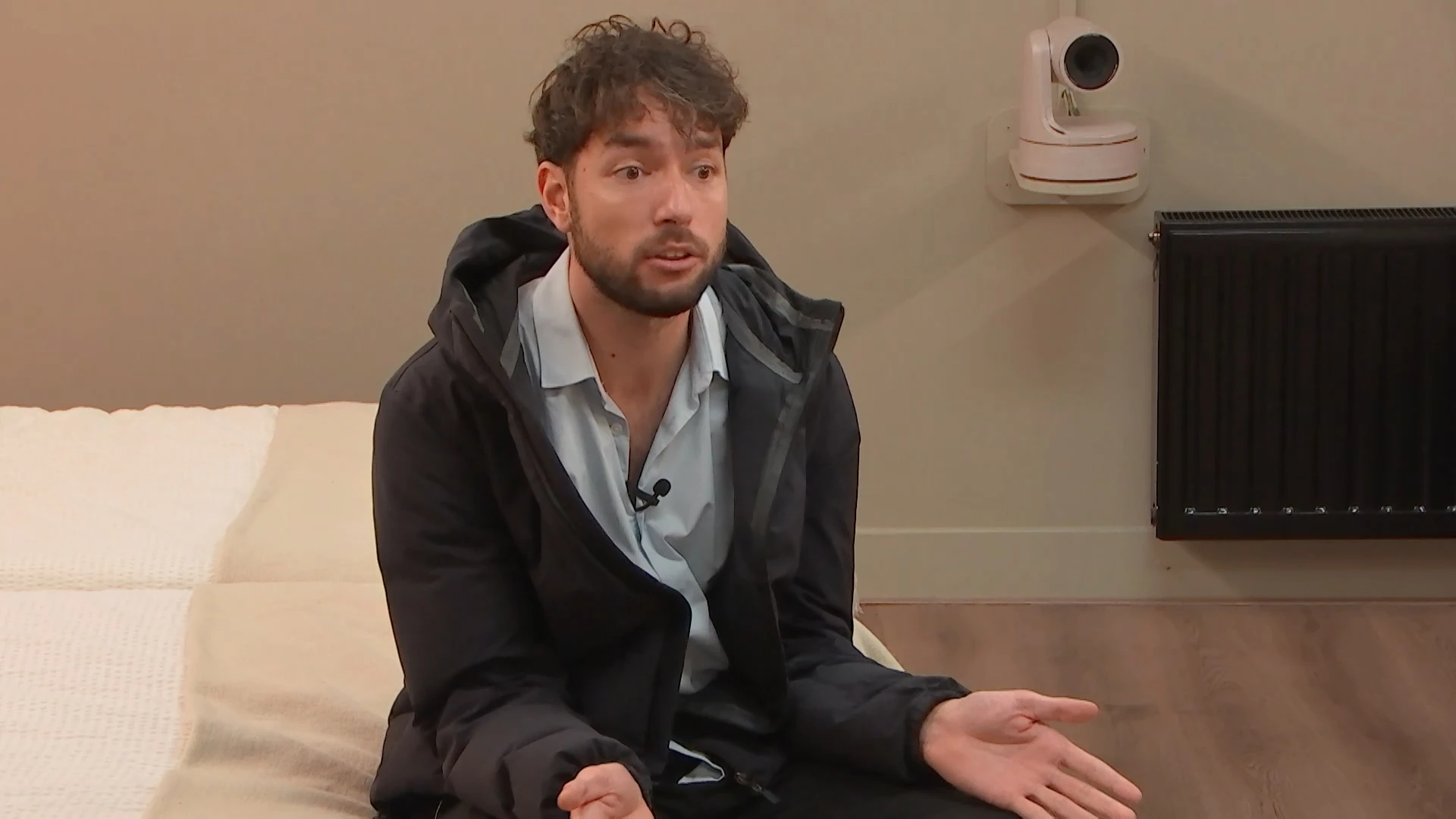 Erik wil door met hetzelfde bondje, maar Thomas twijfelt