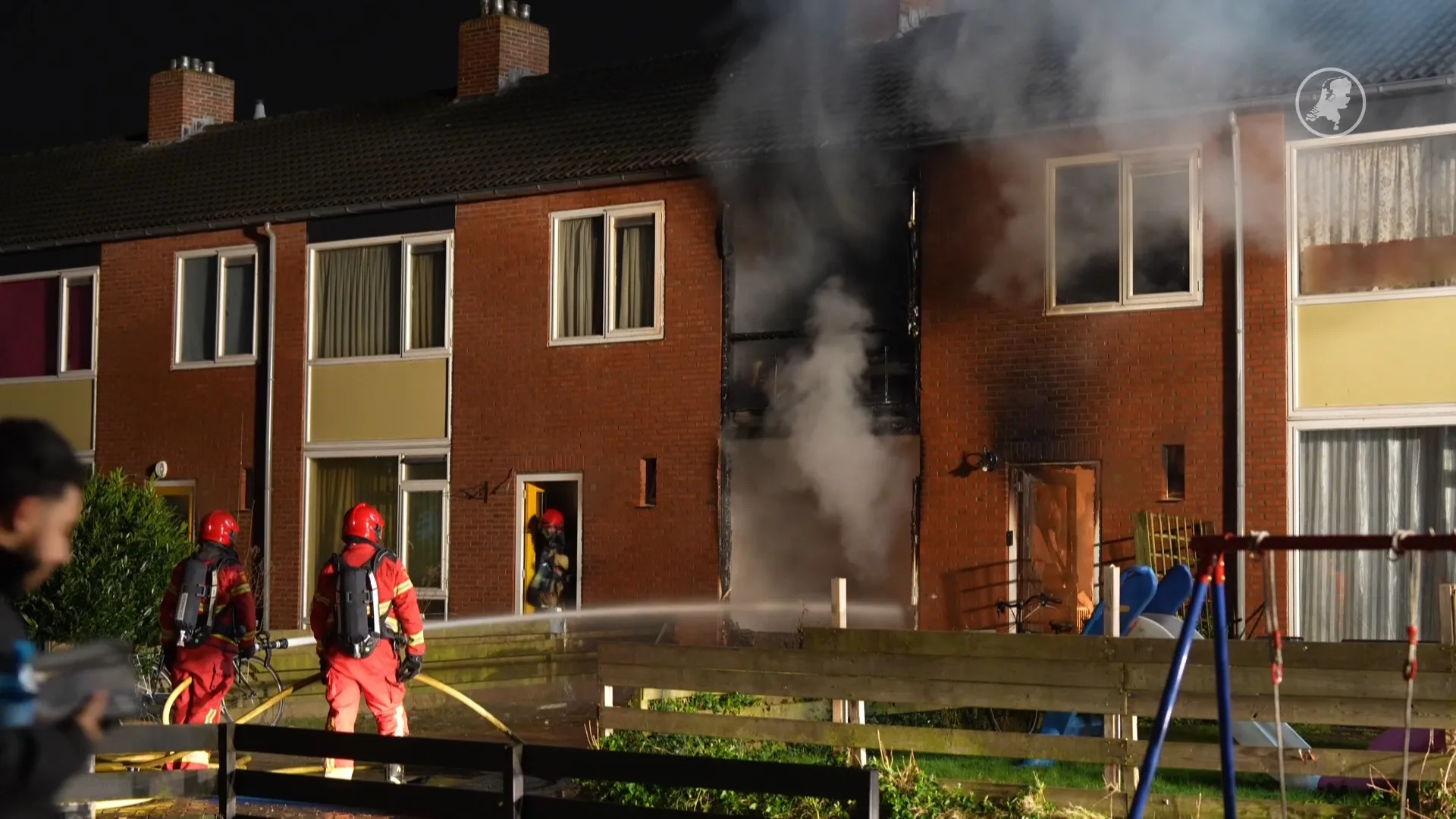 Grote brand bij rijtjeshuis in Stadskanaal