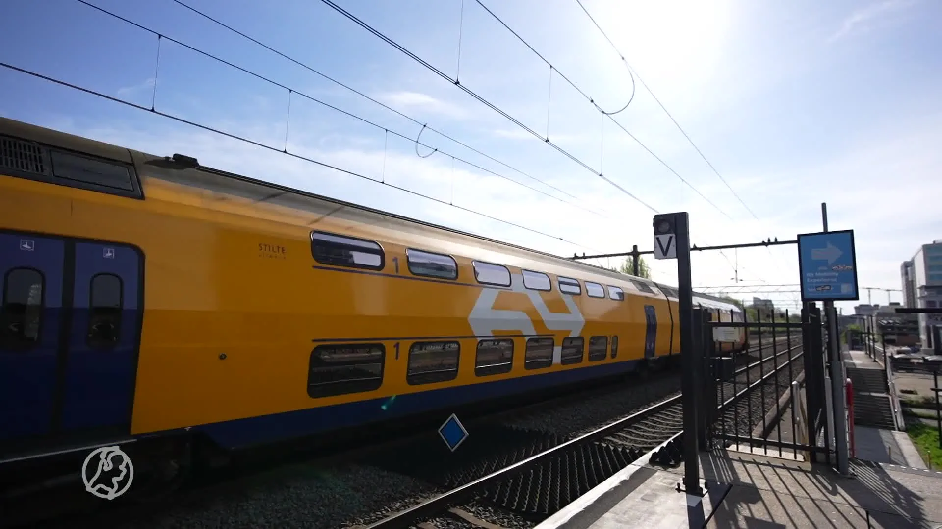 Man (21) overleden na aanrijding met trein in Eindhoven