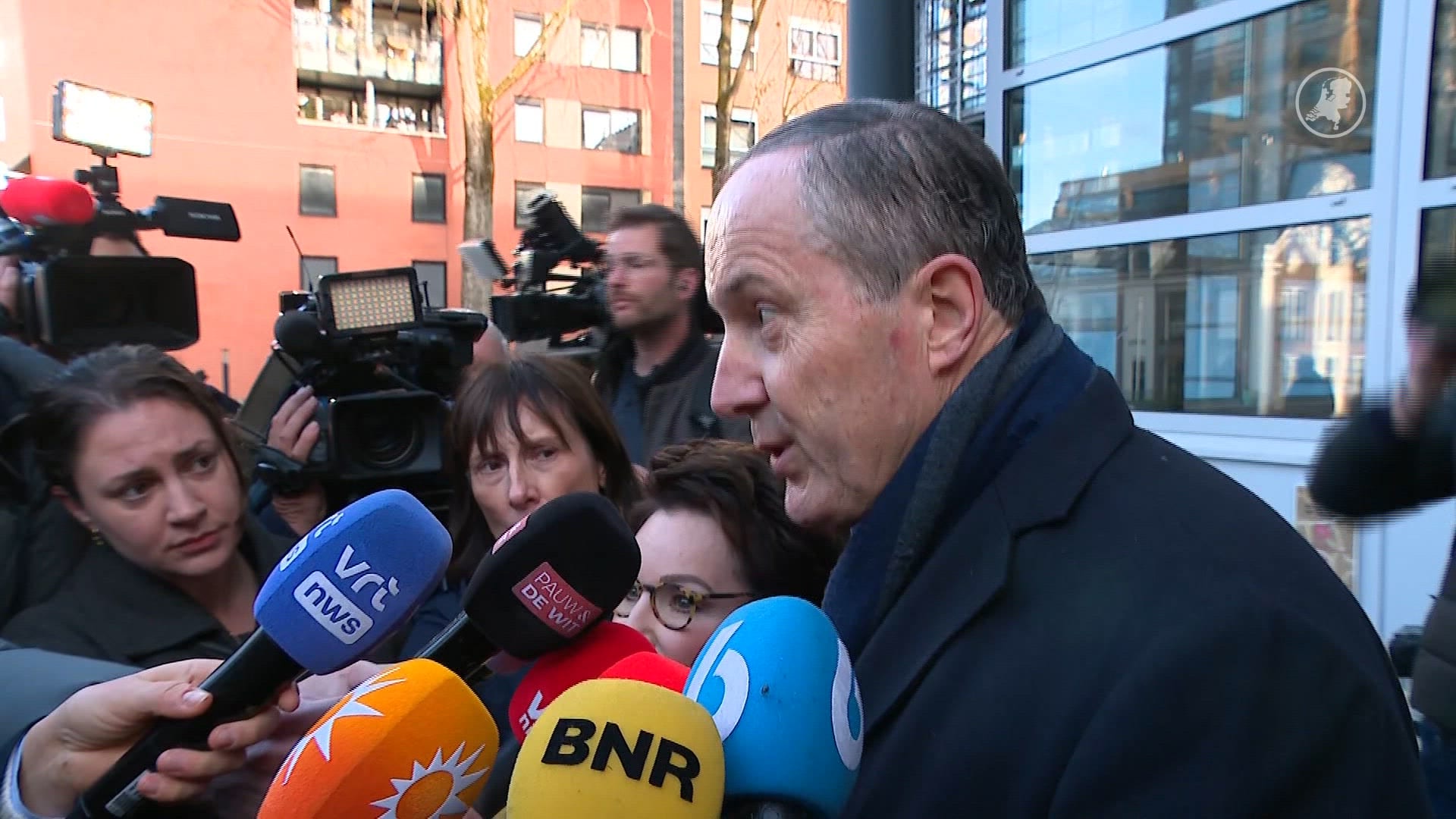 Advocaat Knoops reageert op vrijspraak Marco Borsato