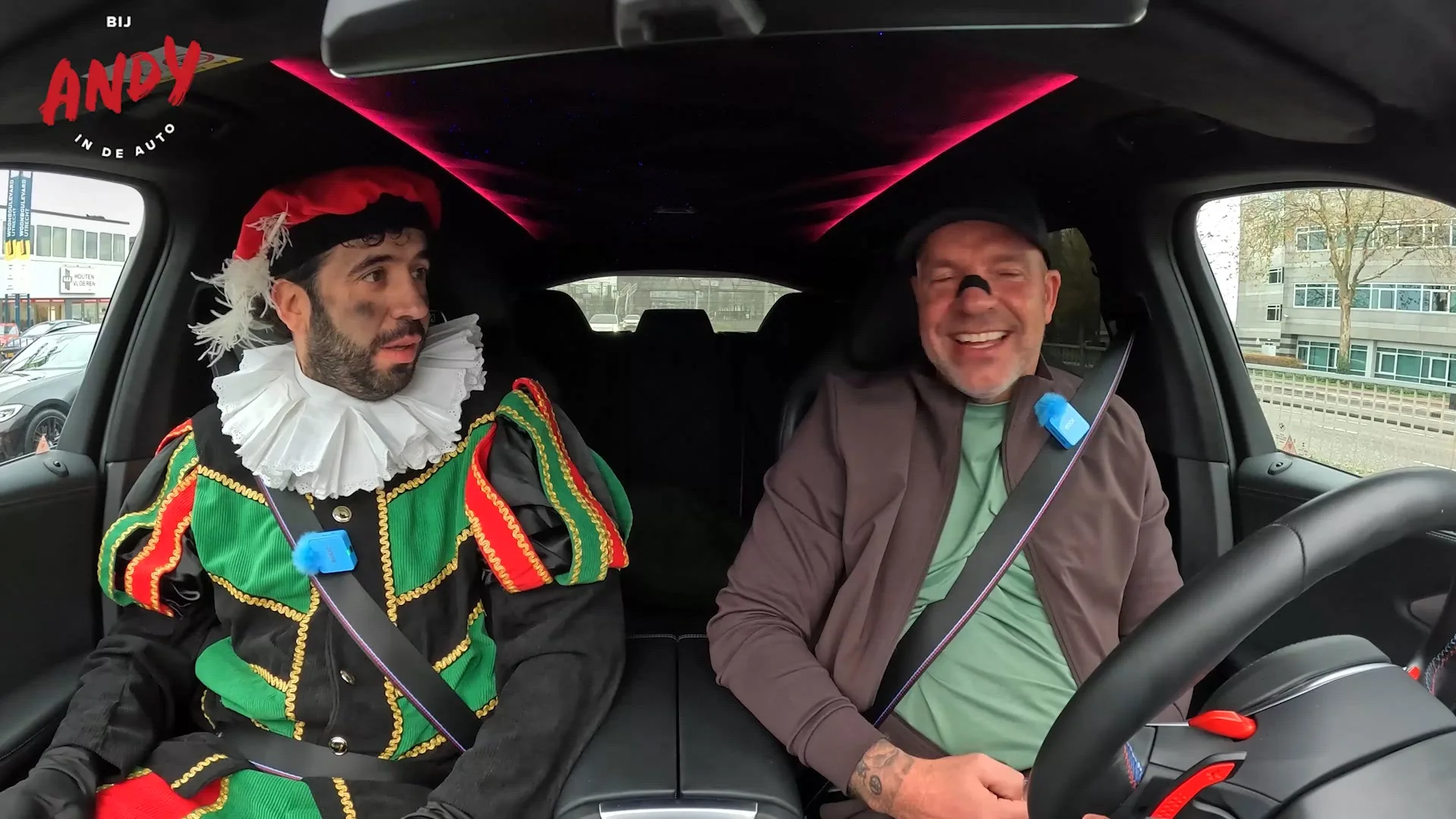 Wat doet Piet eigenlijk na Sinterklaas?