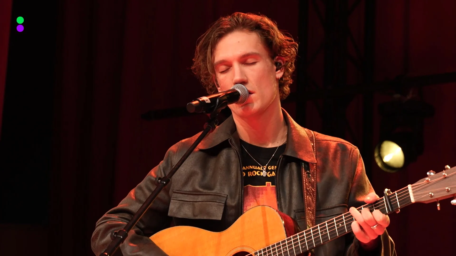 MICHA doet waanzinnige Ed Sheeran-cover bij Evers & co.