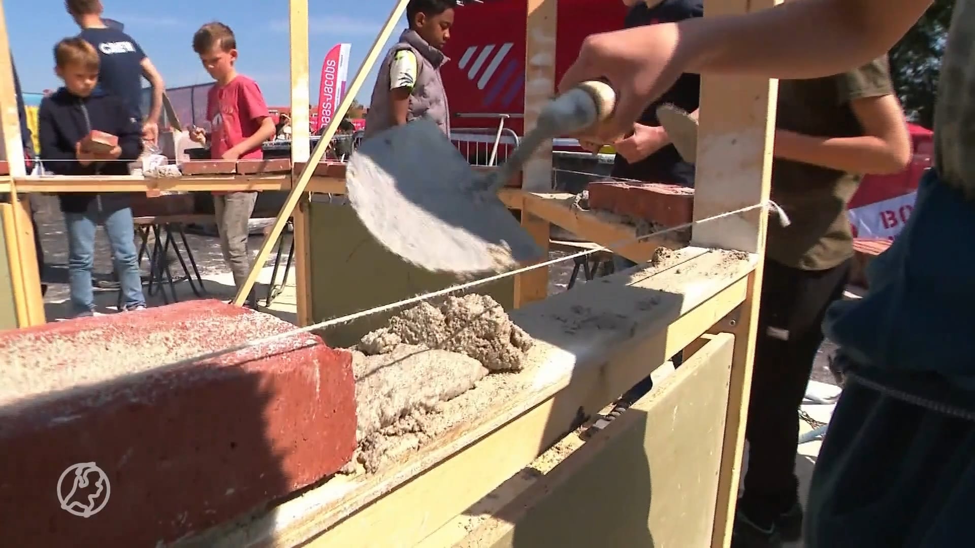 Bouwsector maakt jeugd enthousiast: 'Bij ons wordt Minecraft werkelijkheid'